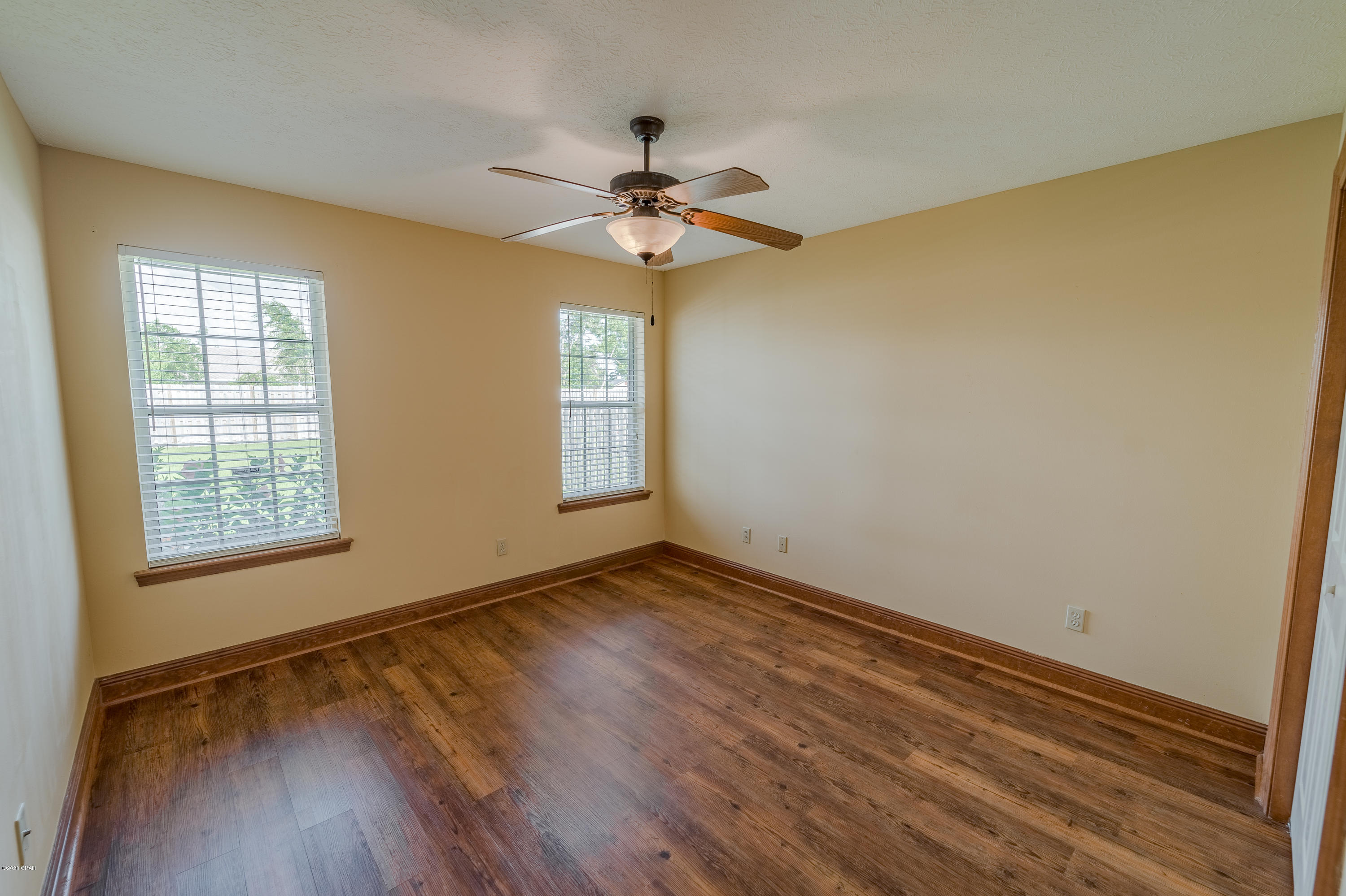 Huntington Ridge - Residential