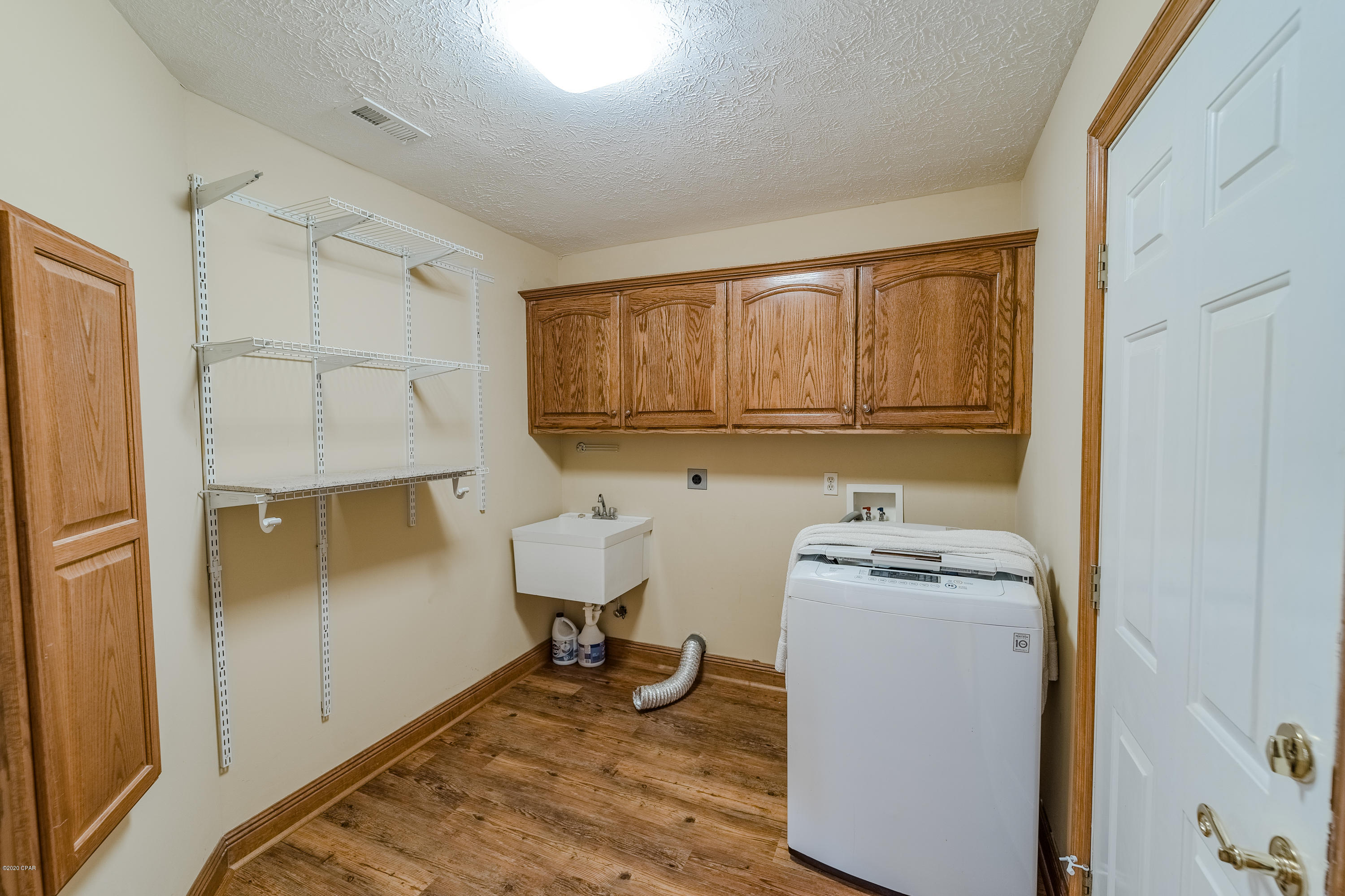 Huntington Ridge - Residential