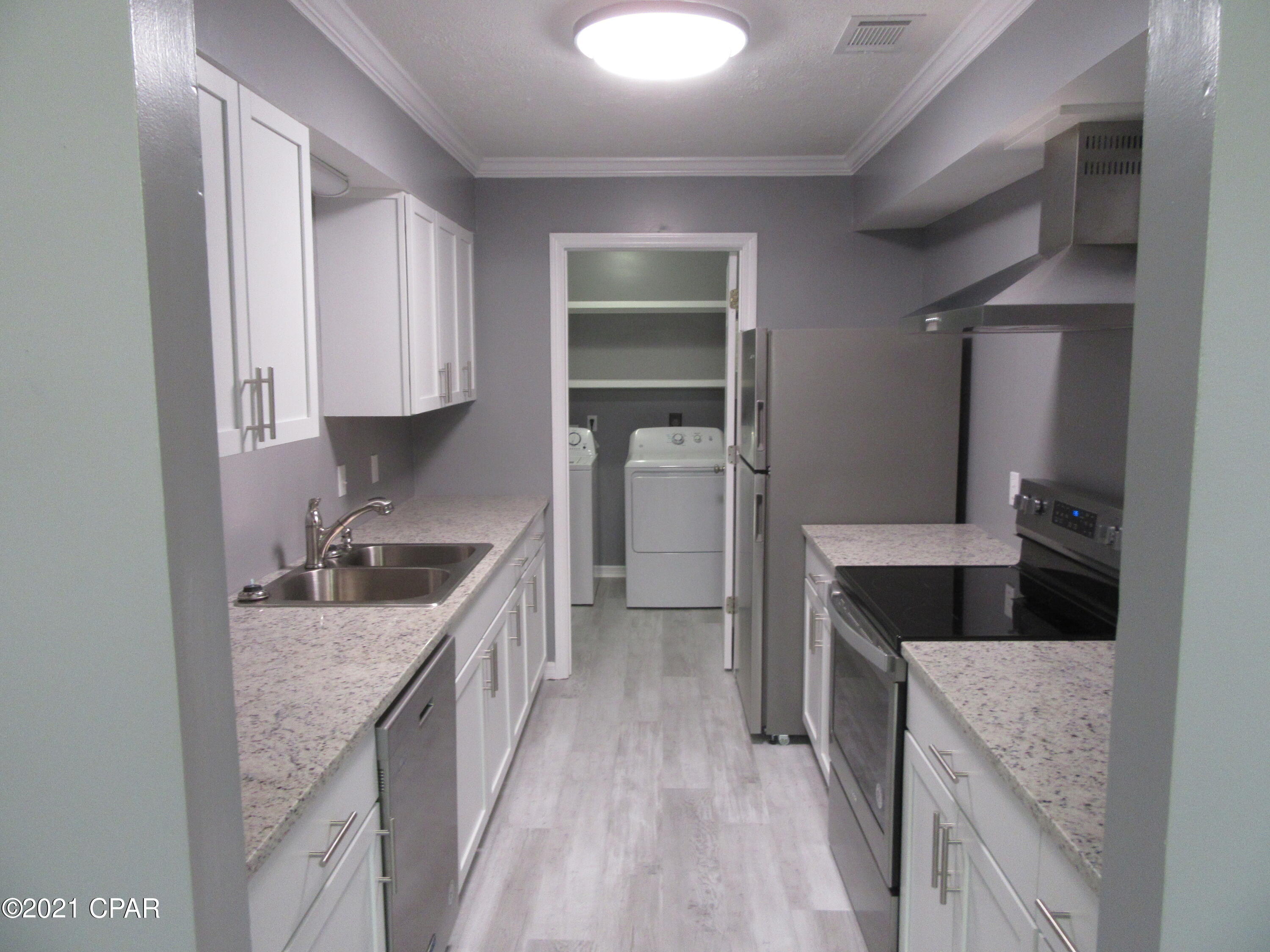 [No Recorded Subdiv] - Residential Lease