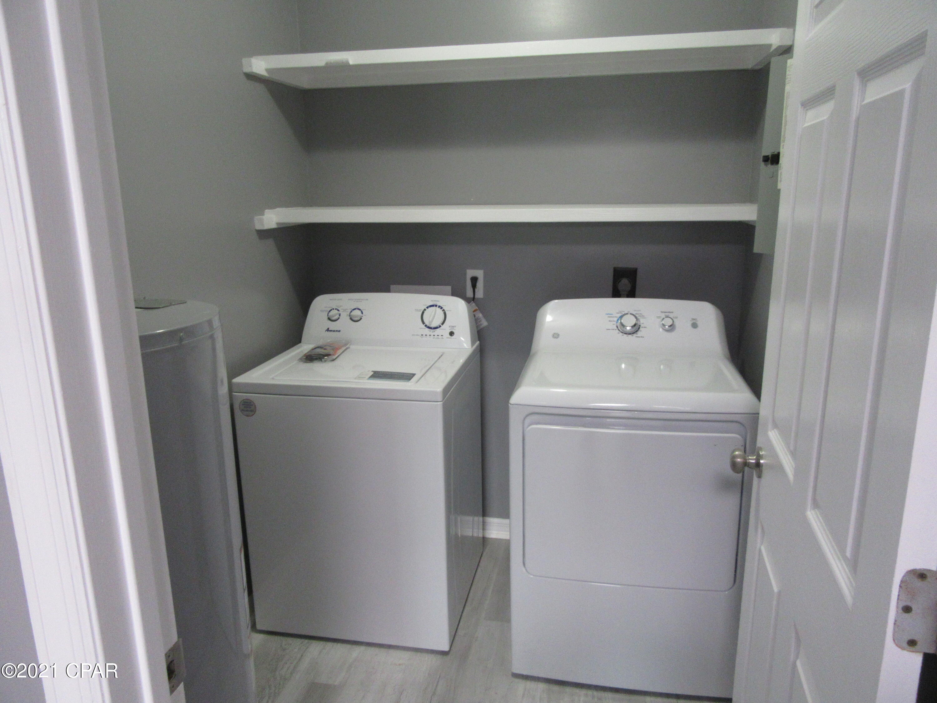 [No Recorded Subdiv] - Residential Lease