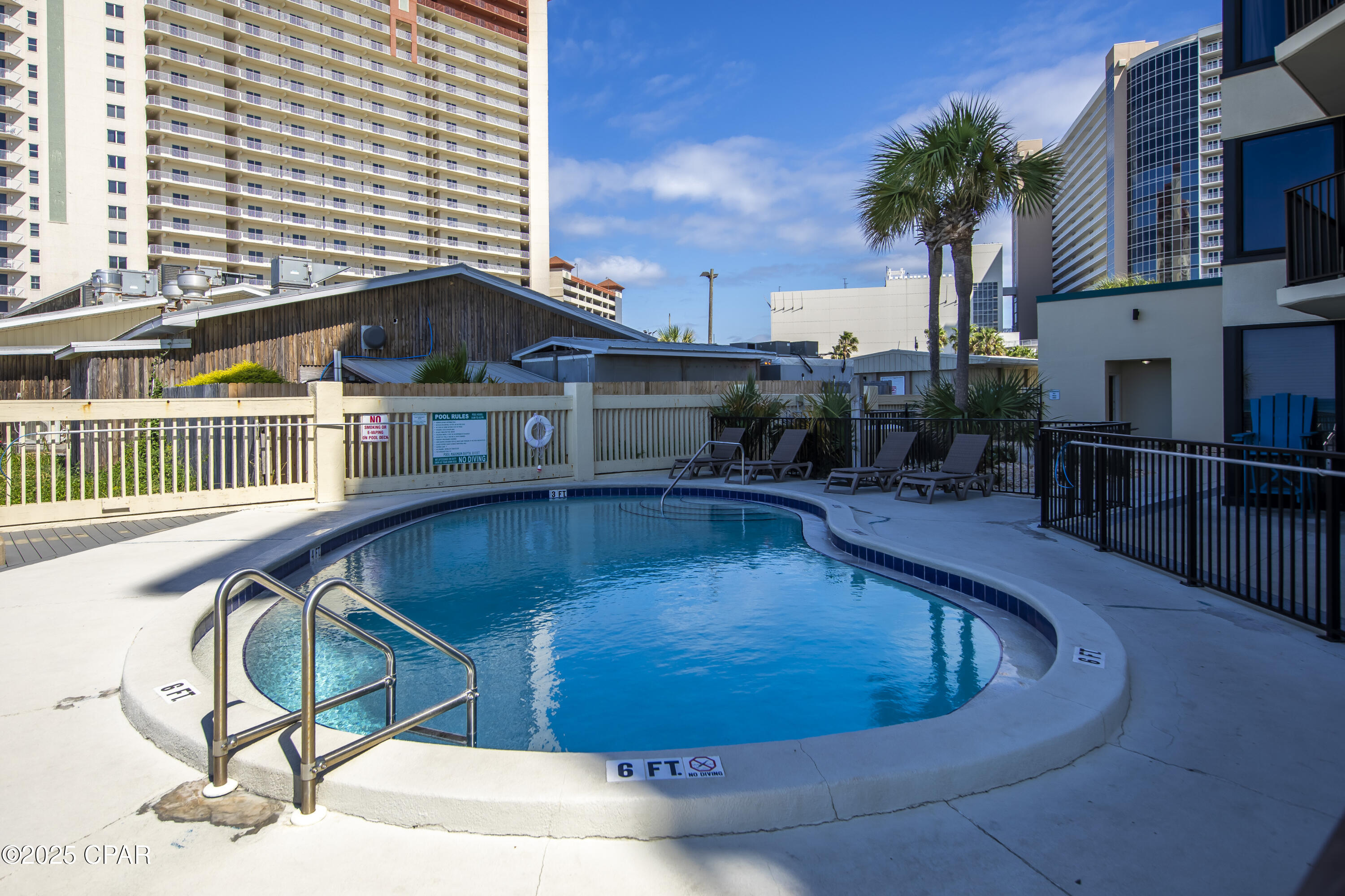 Sunbird Condo - Residential