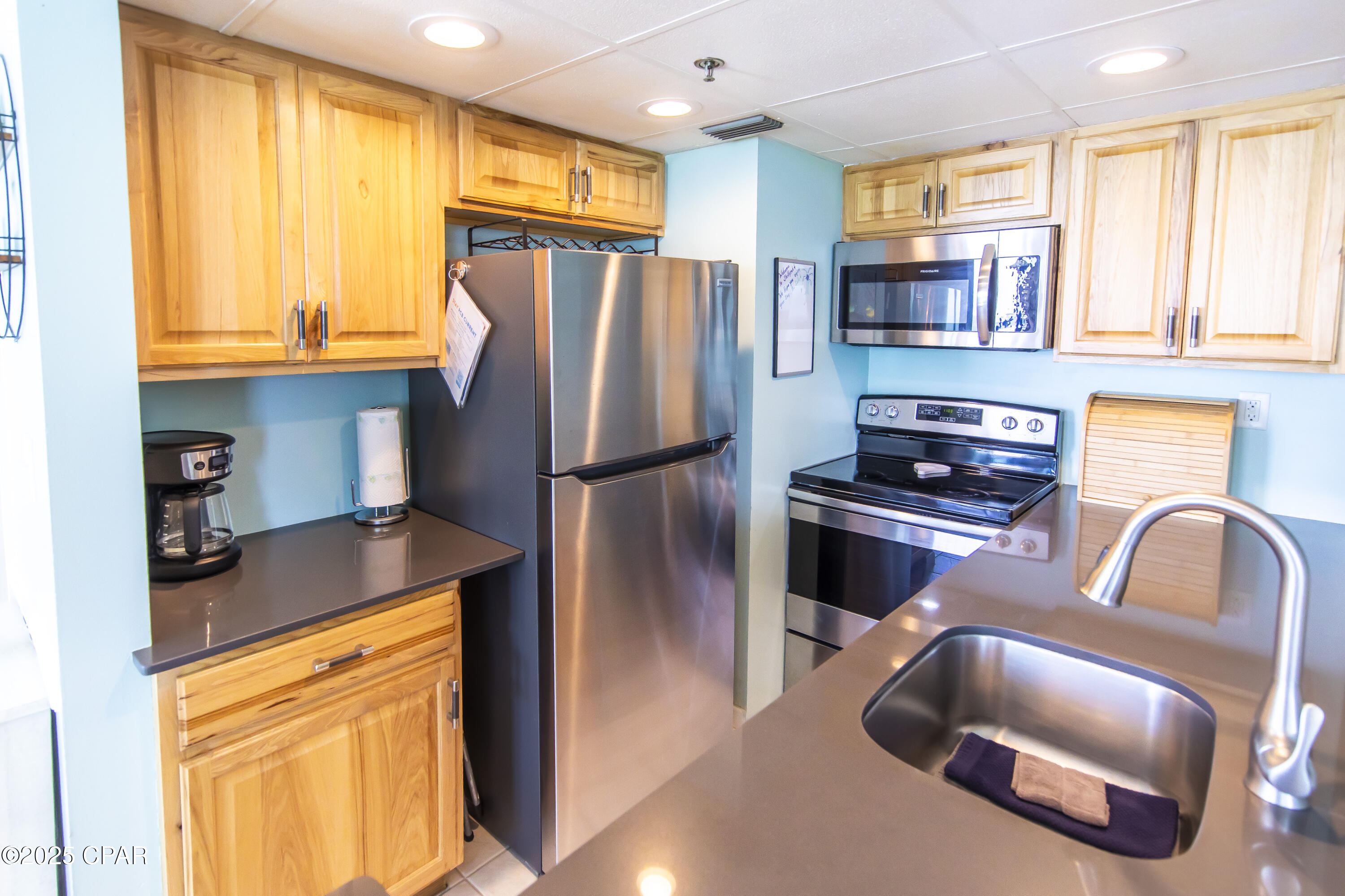 Sunbird Condo - Residential