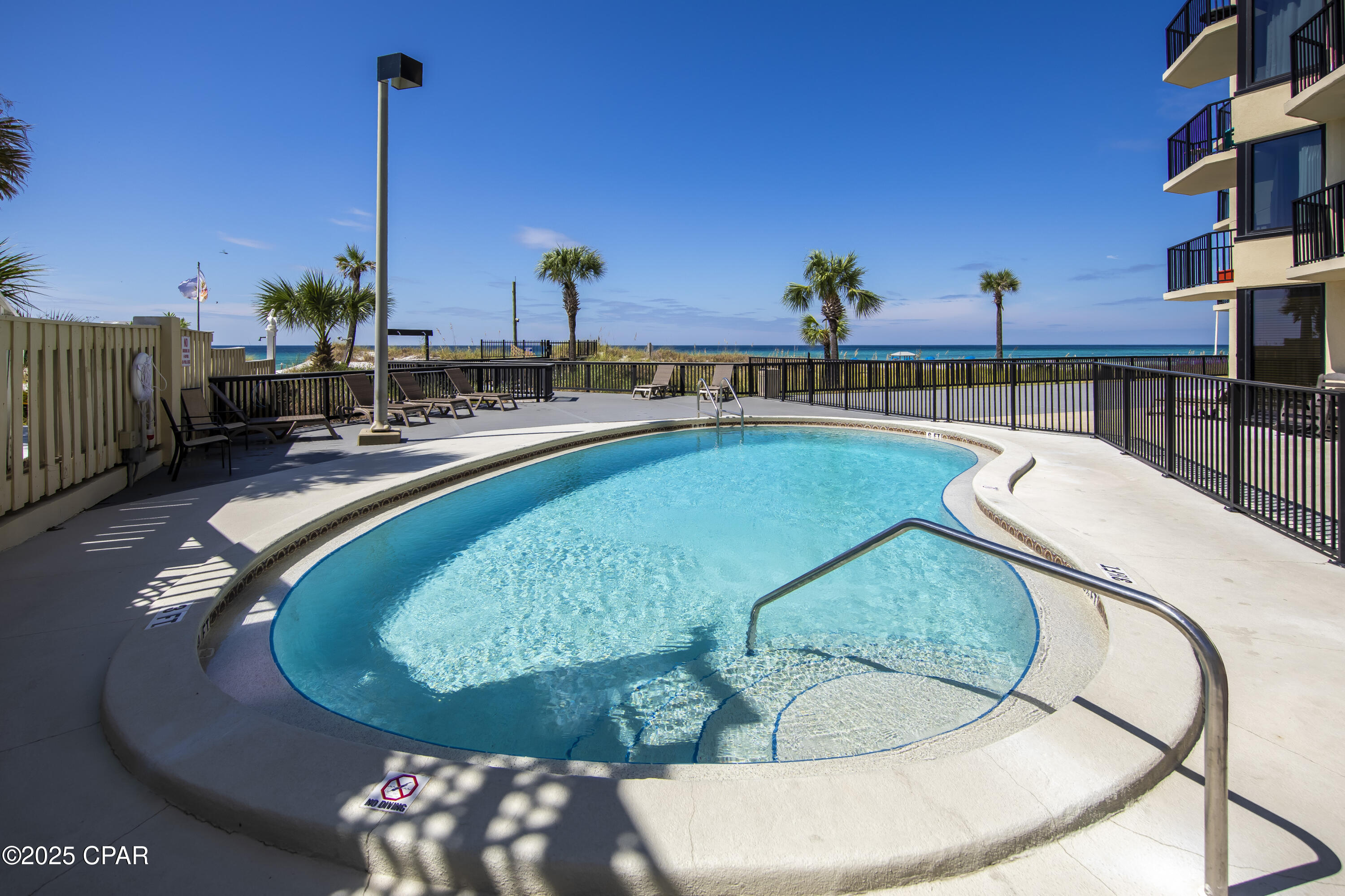 Sunbird Condo - Residential