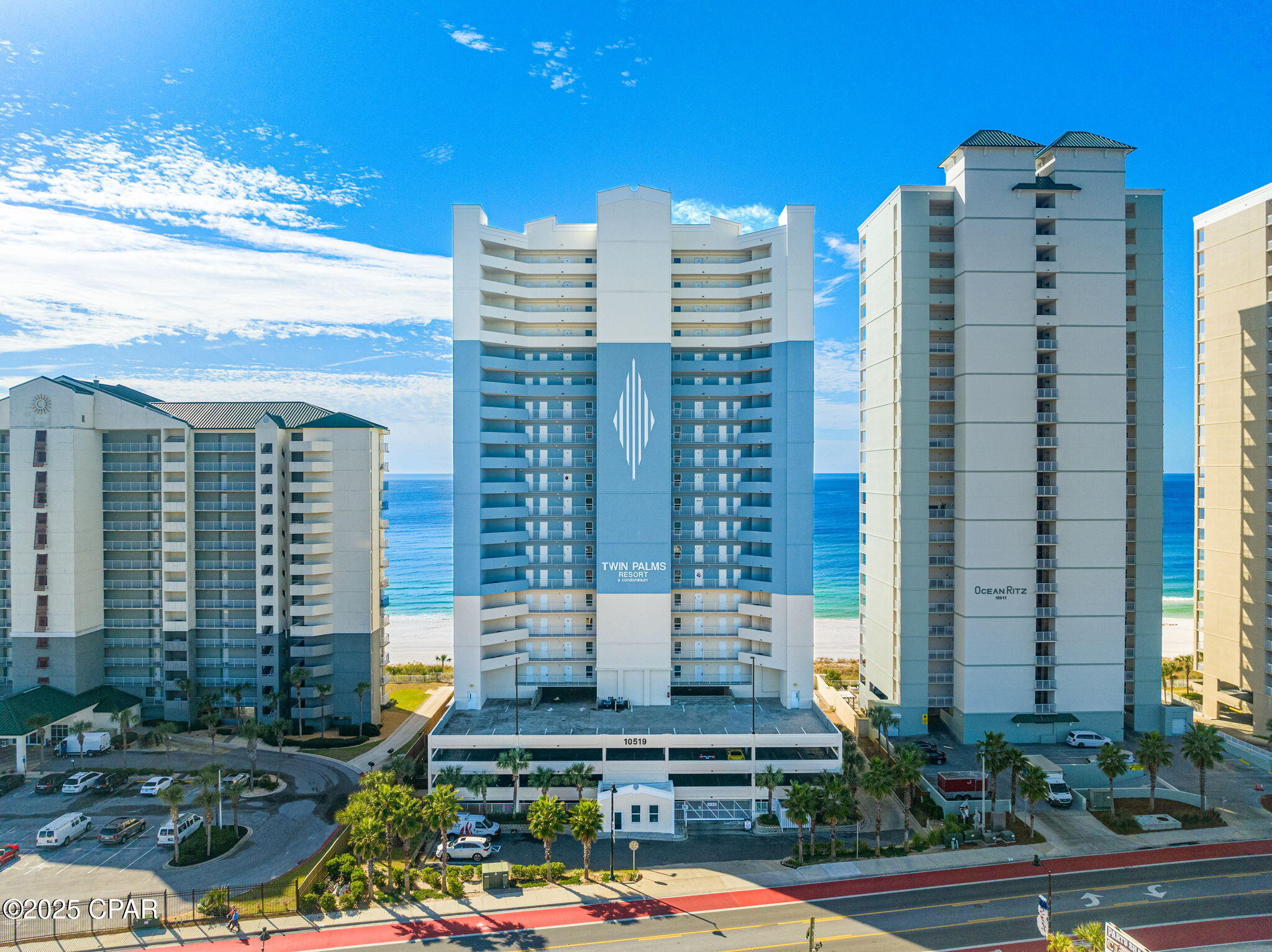 Twin Palms Resort - Residential