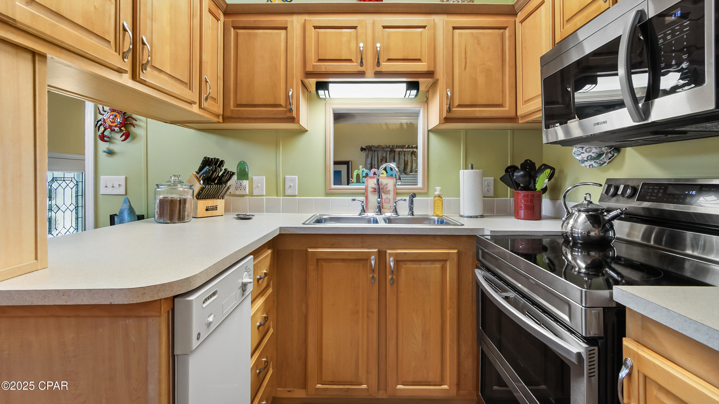 Emerald Pointe Resort - Residential