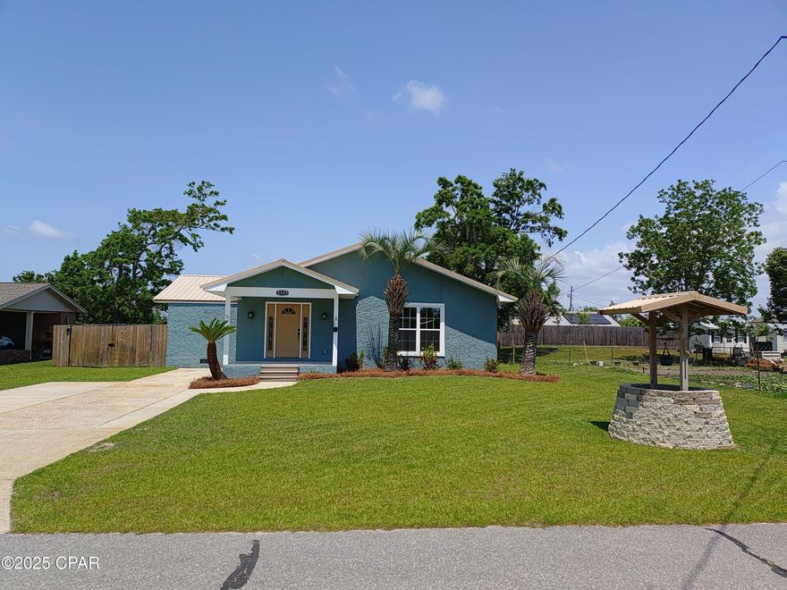 Completely updated. vacant, show any time.