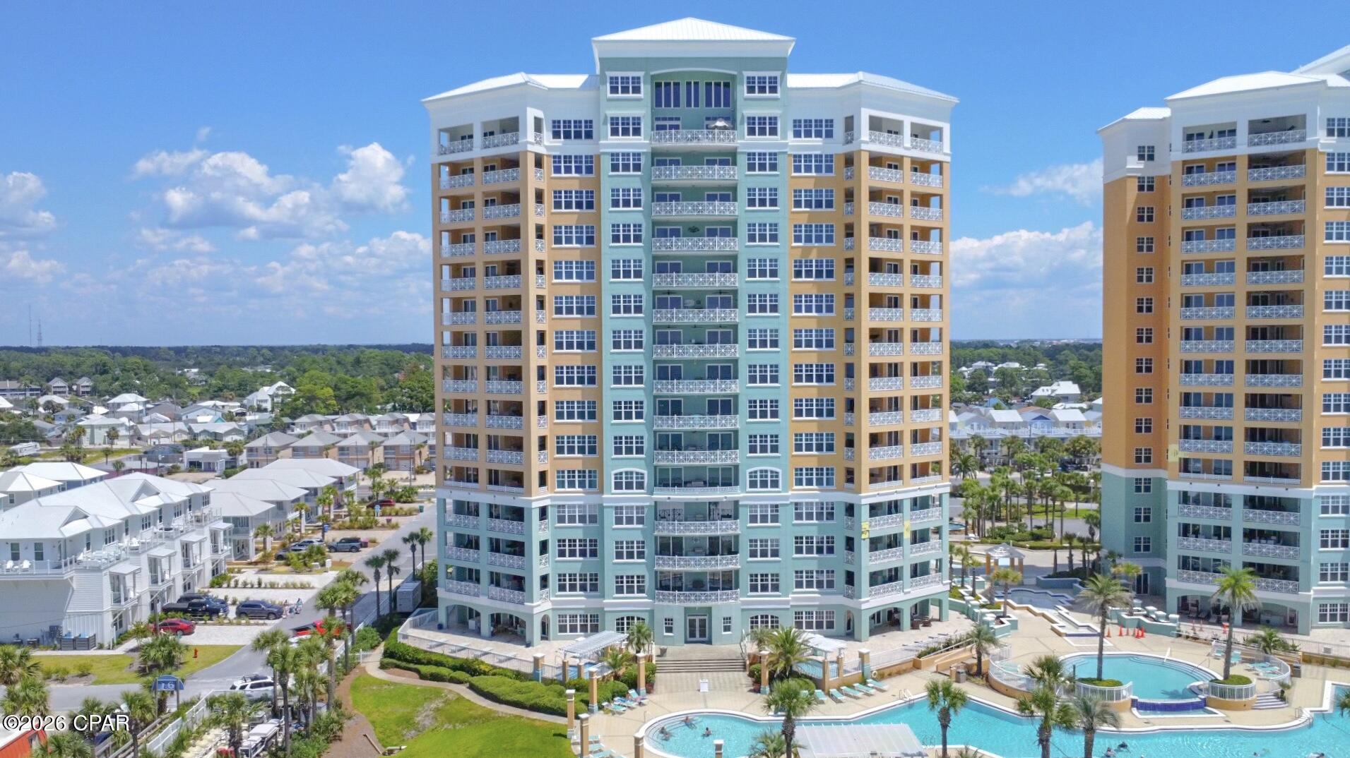 En Soleil Condo - Residential