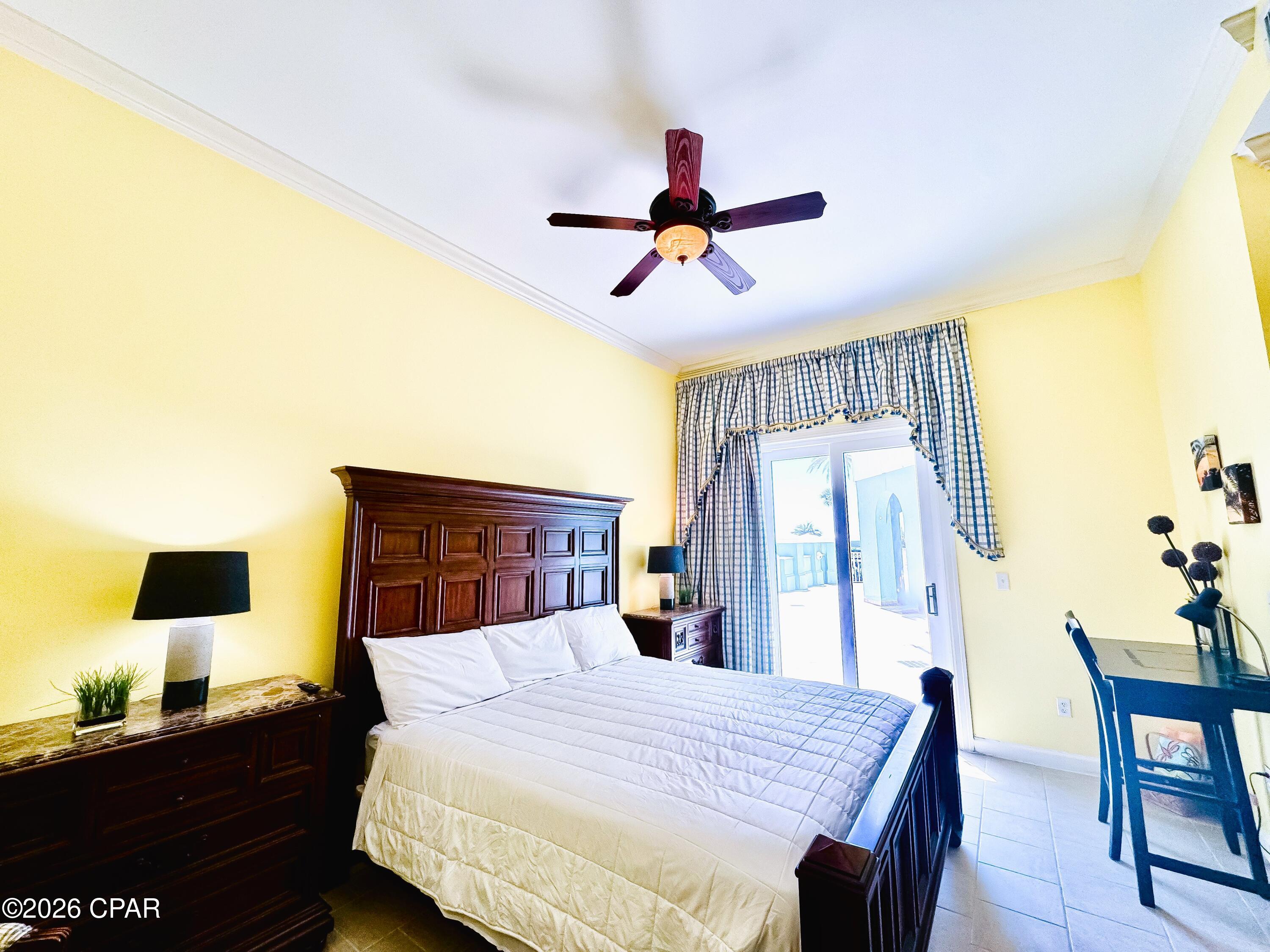 En Soleil Condo - Residential