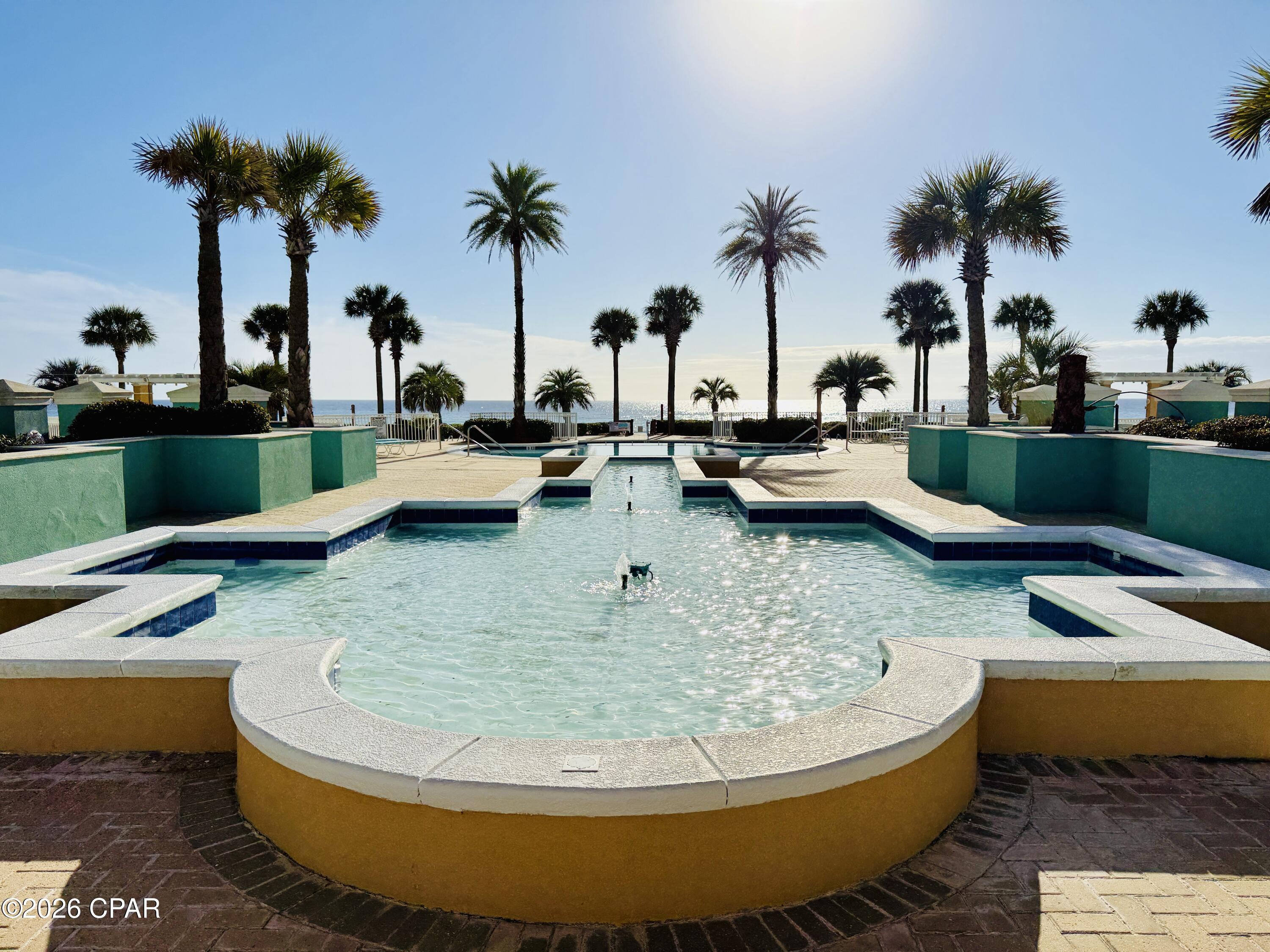 En Soleil Condo - Residential