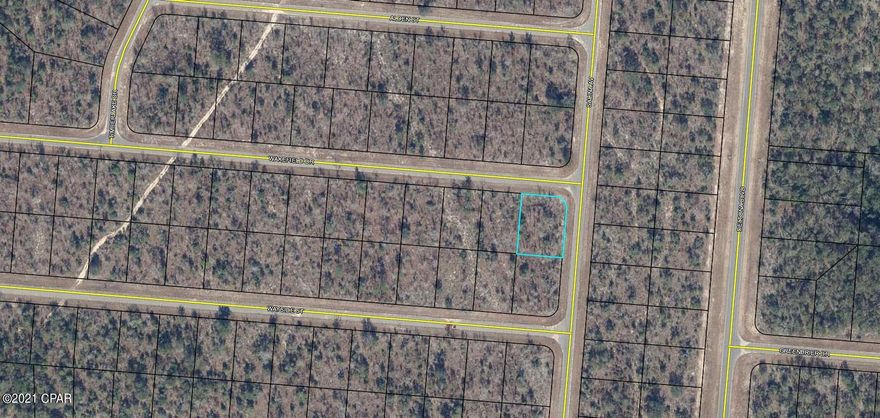 CORNER LOT with adjoining lot available for purchase would make a great future home-site.  Sunny Hills has many things to offer such as a golf-course, numerous lakes/ponds with 5 different boat landings for fishing, and swimming. Washington County offers some of the lowest property taxes in the State of Florida. The neighborhood is deed restricted with no mobile homes allowed; however, there is no HOA. Don't miss your opportunity to be only about 45 minutes from the World's Most Beautiful Beaches!!! Buyer is to pay owner's title policy, doc stamps on deed and closing fee.