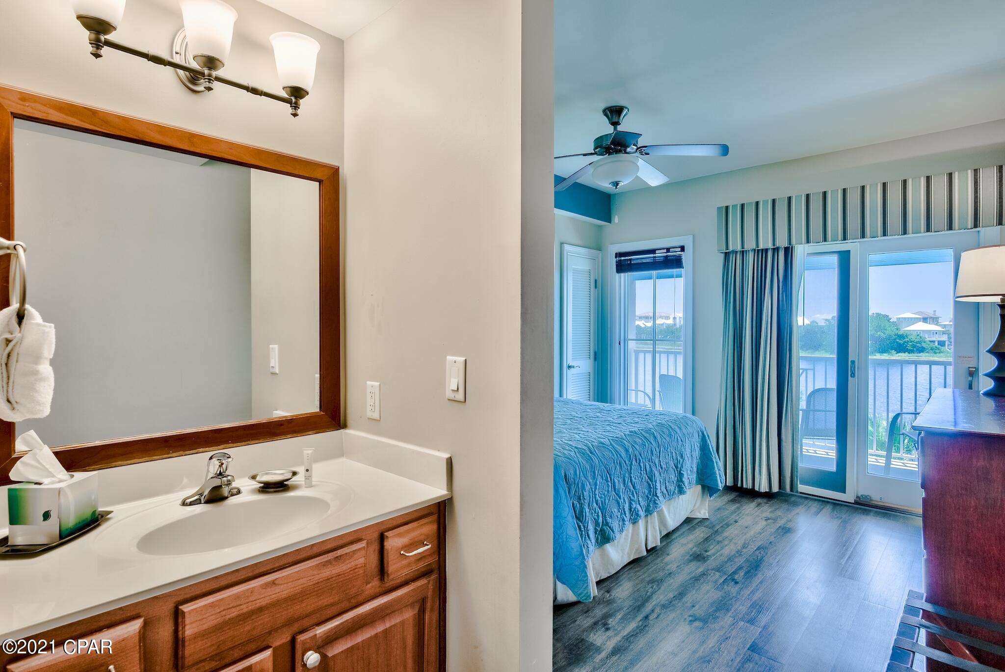 Carillon Beach Inn - Residential