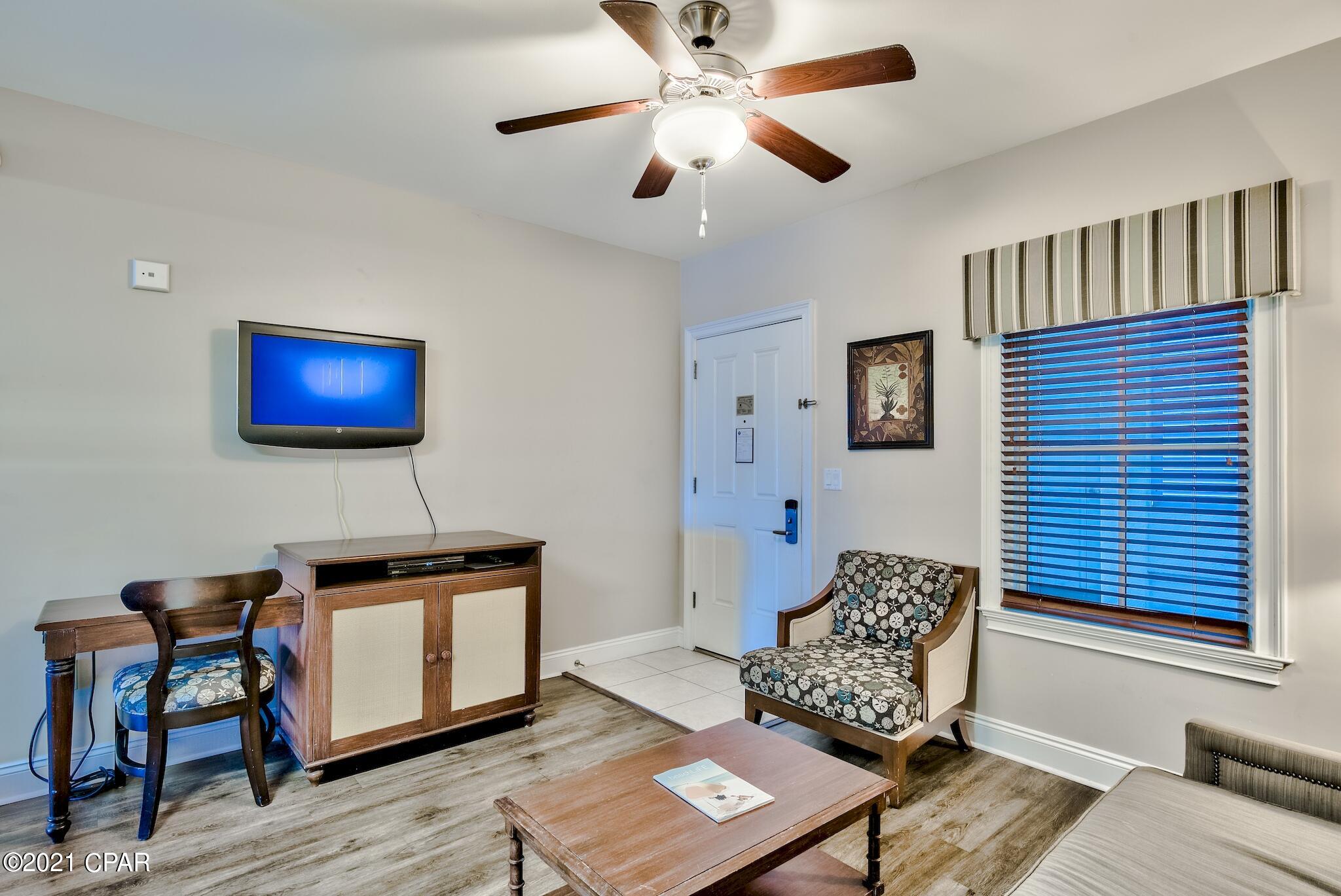 Carillon Beach Inn - Residential