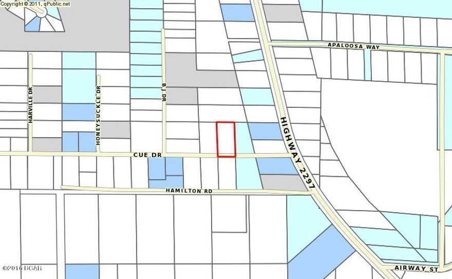 Enormous -- a full acre lot -- perfect for your dream home.  Country style living, but still close to town. Conveniently located just 500 feet away from Hwy 2297, on Cue Drive.  Shopping is only 10 minutes away.