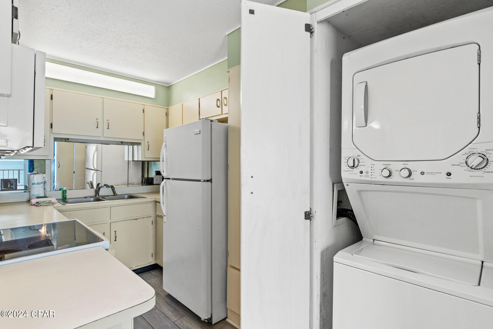 Summit - Residential