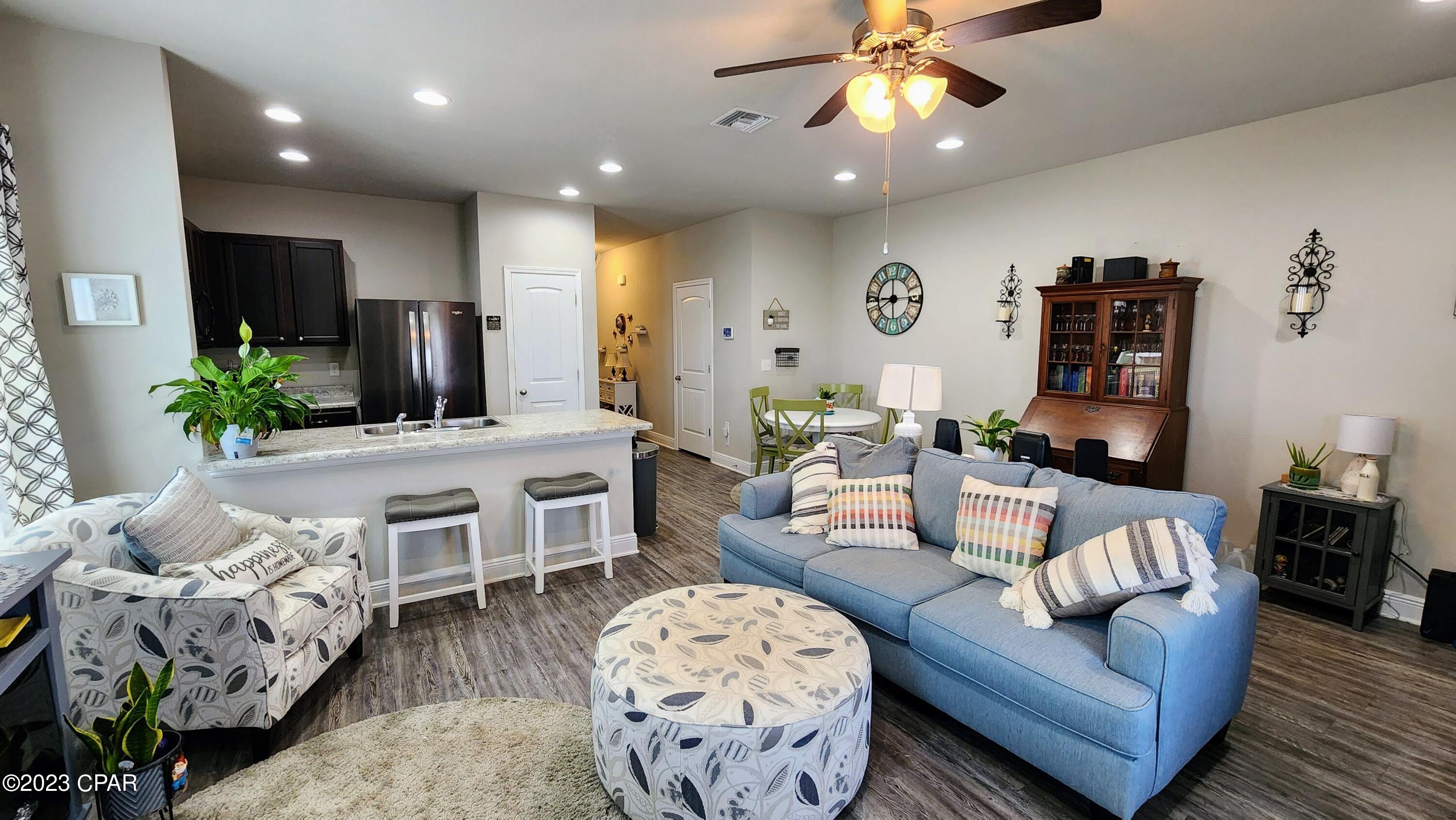 Sentinel Point - Residential