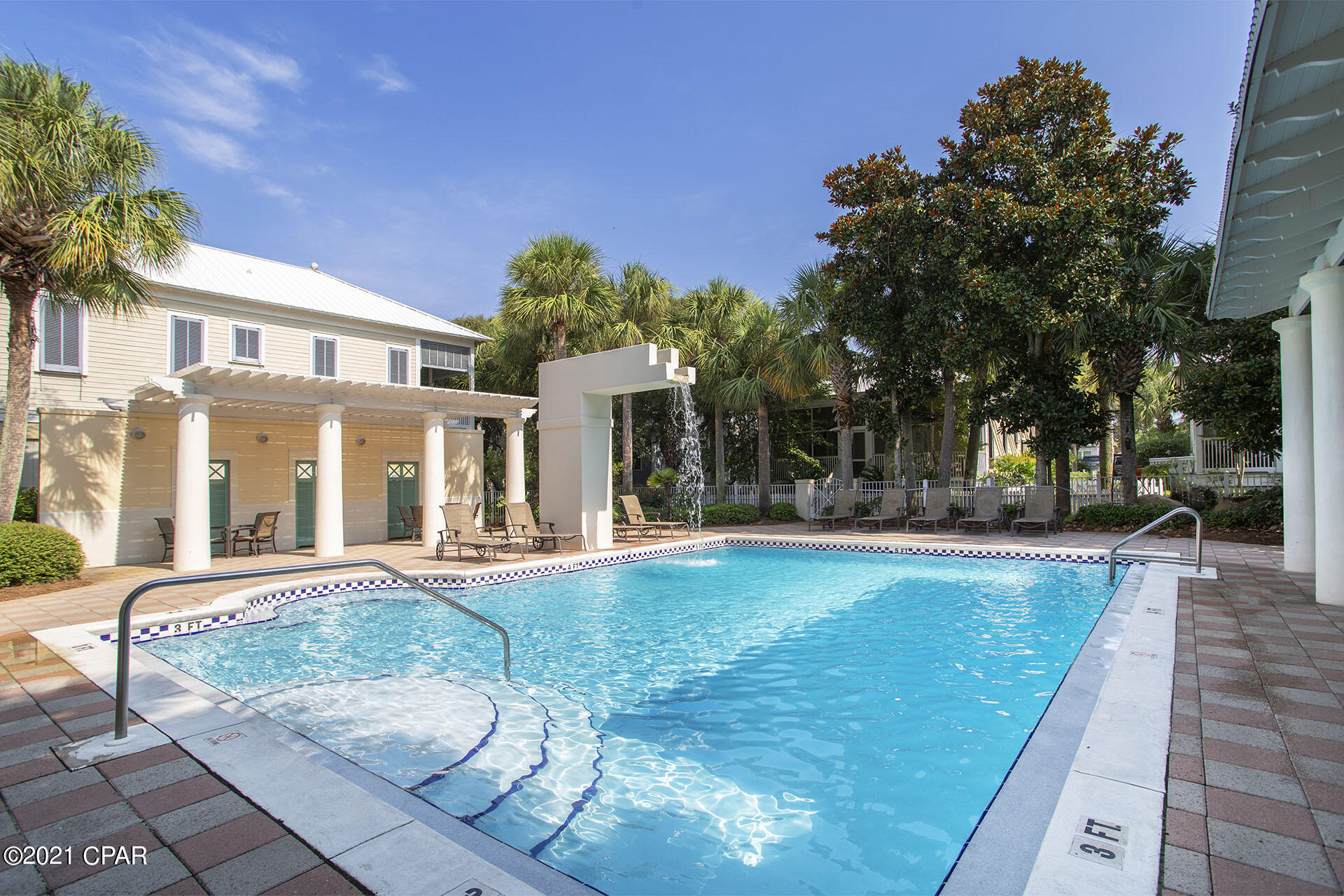 Frangista Beach - Residential