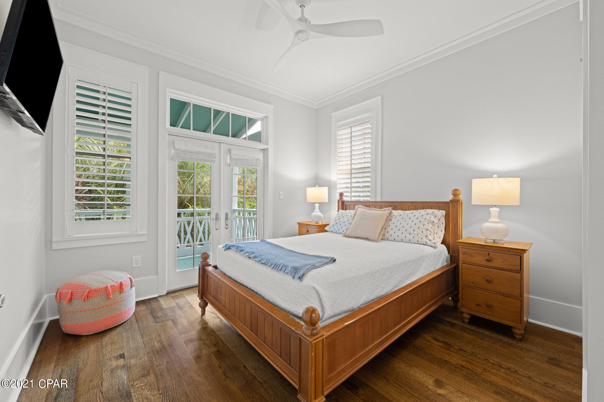 Frangista Beach - Residential