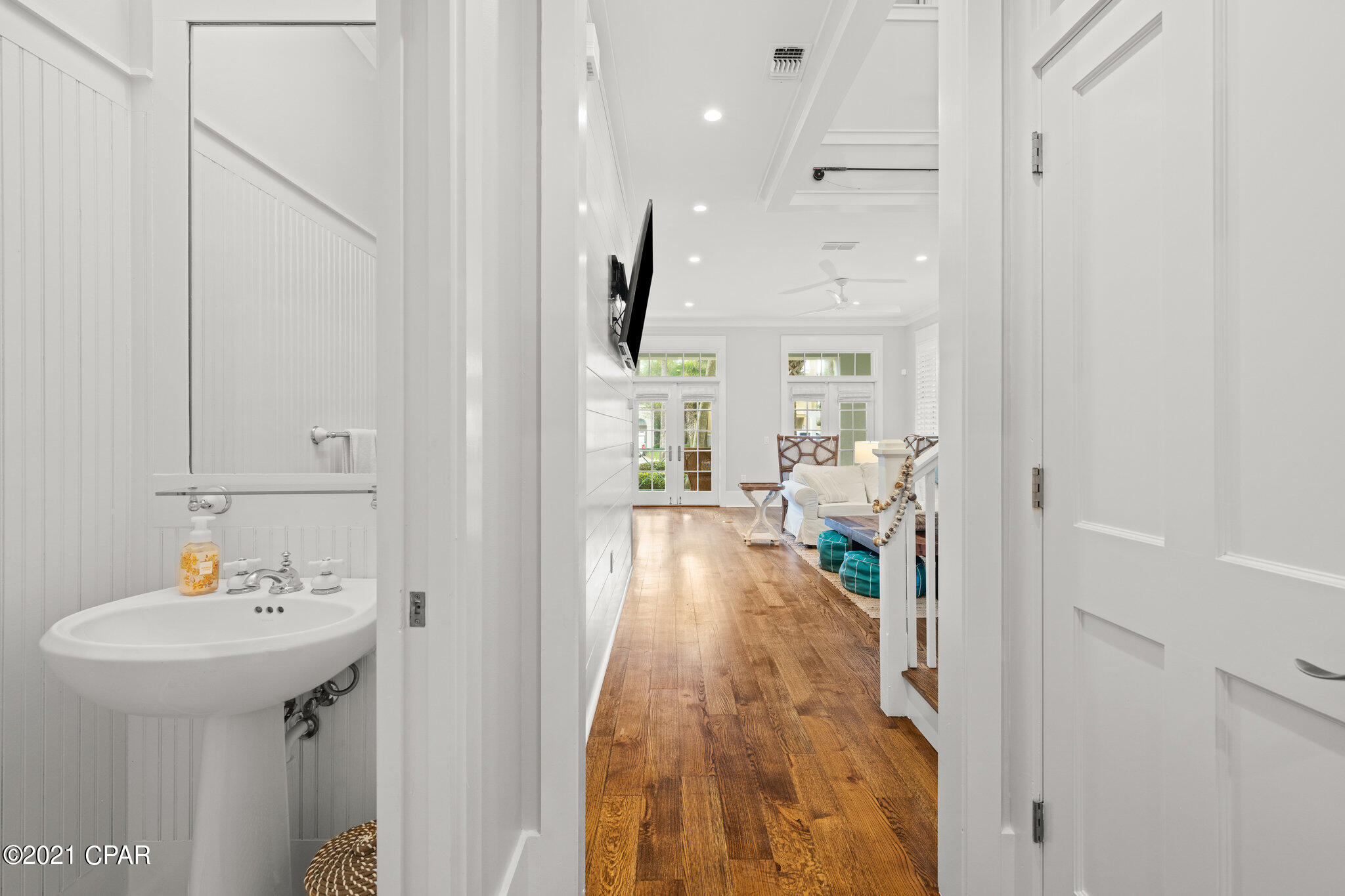 Frangista Beach - Residential