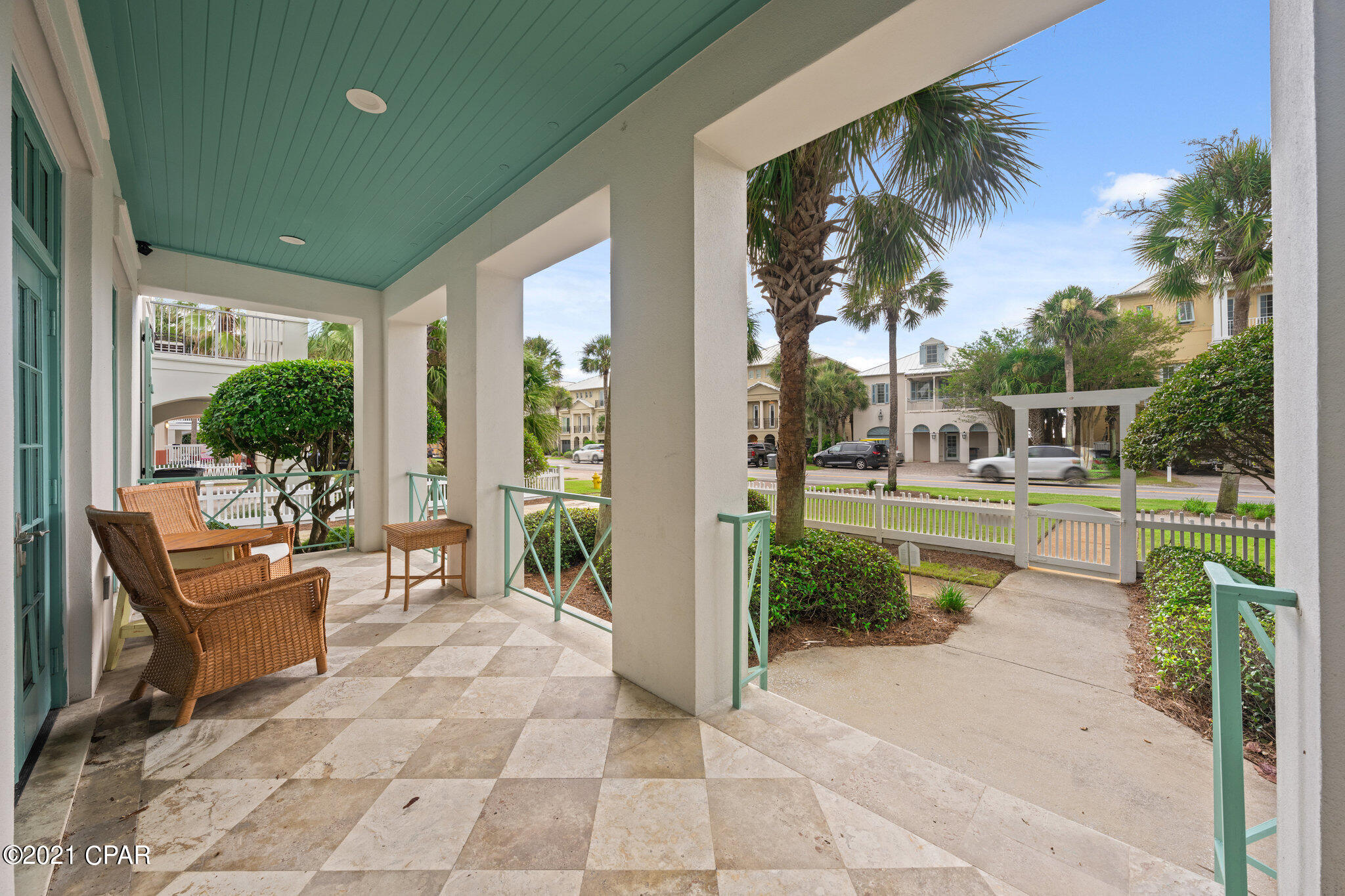 Frangista Beach - Residential