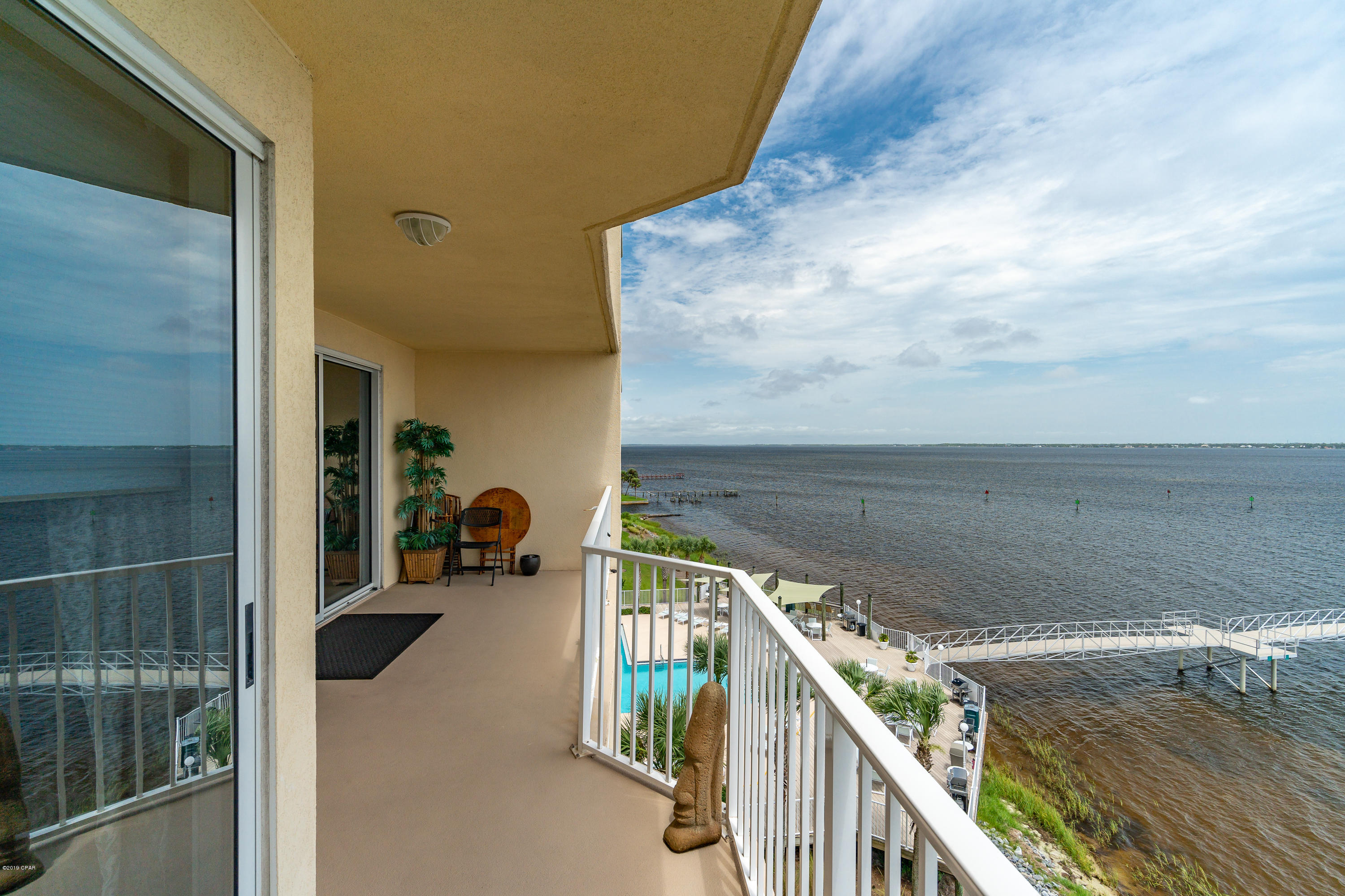 Hibiscus By The Bay - Residential