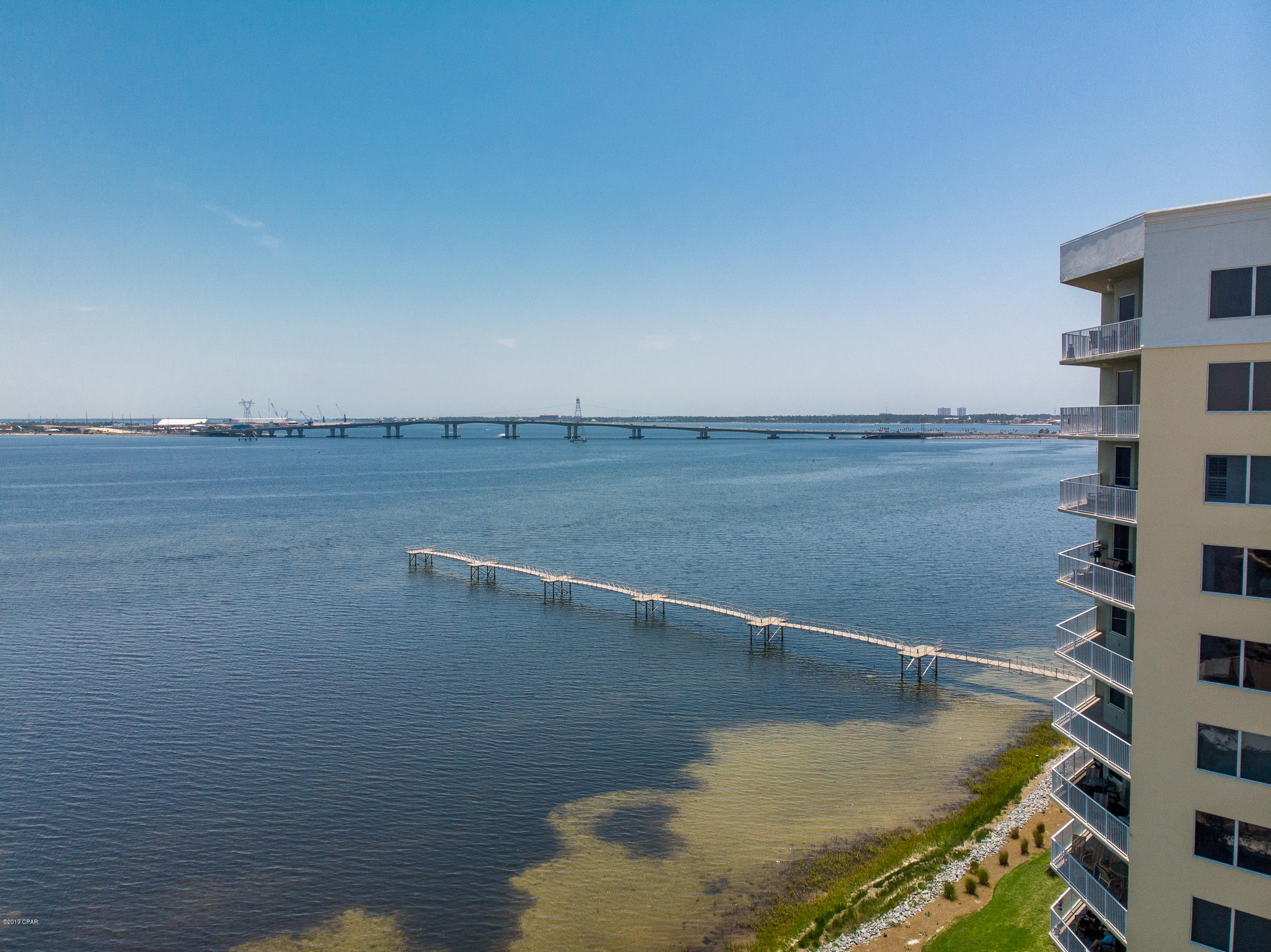 Hibiscus By The Bay - Residential