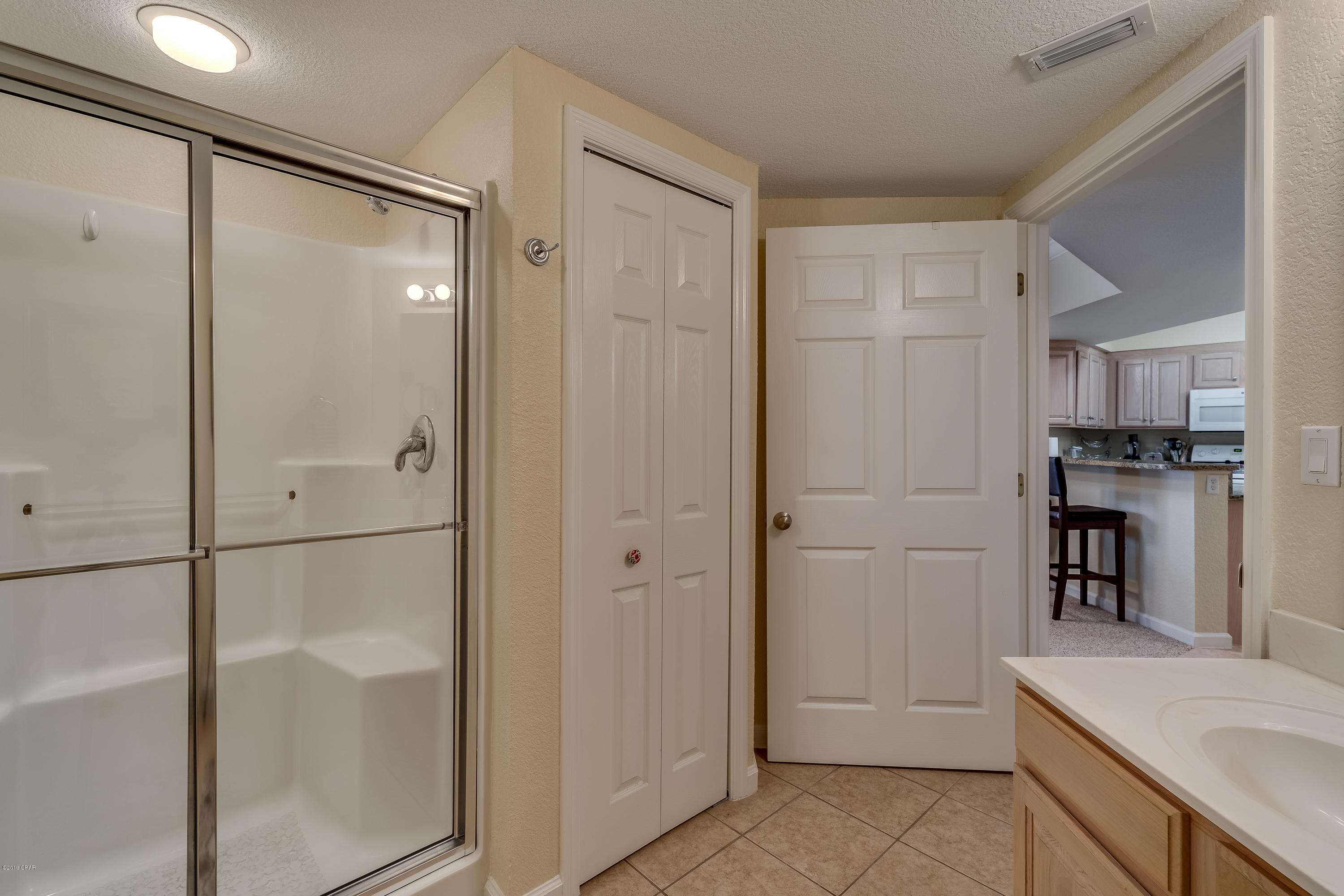 Hibiscus By The Bay - Residential