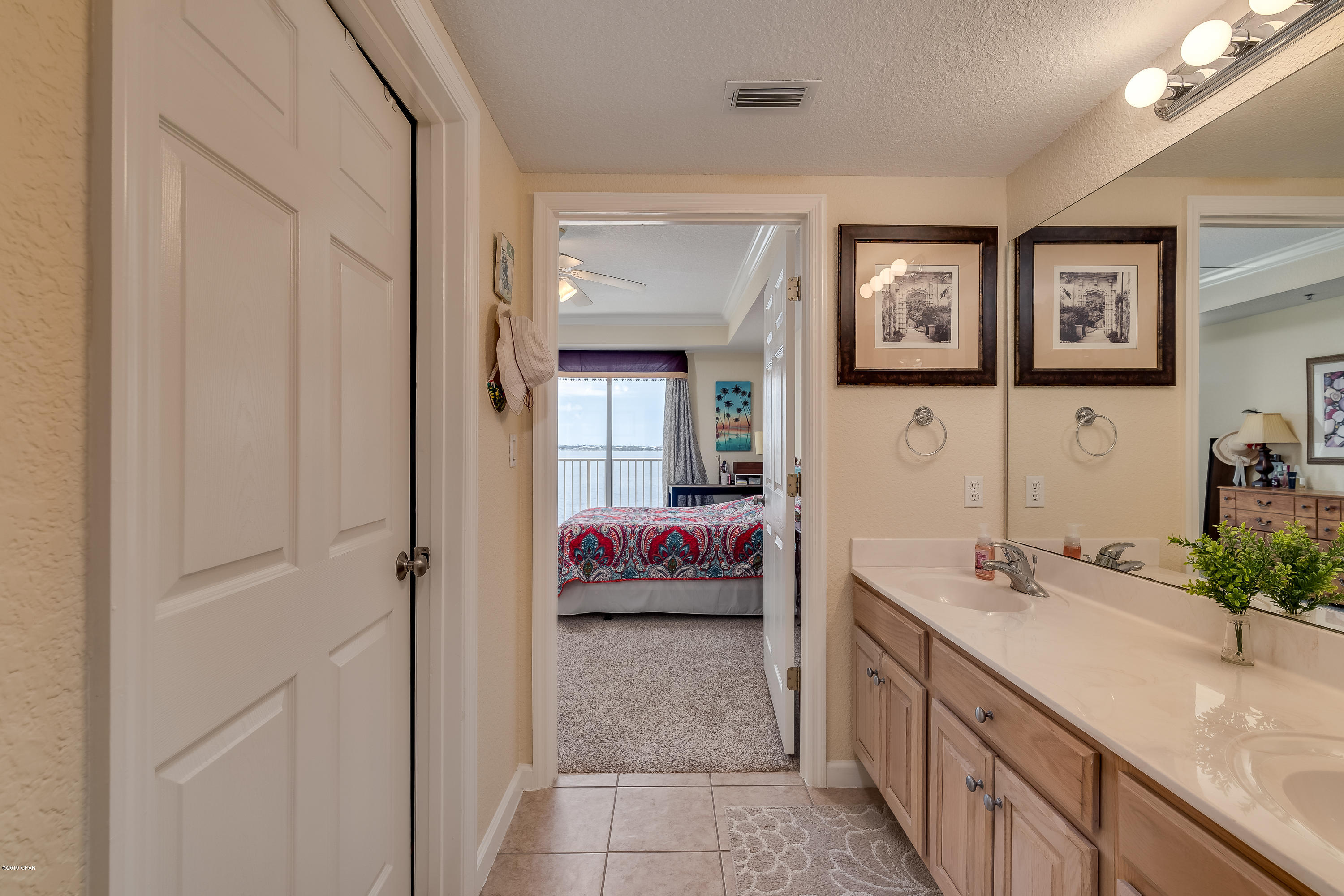 Hibiscus By The Bay - Residential