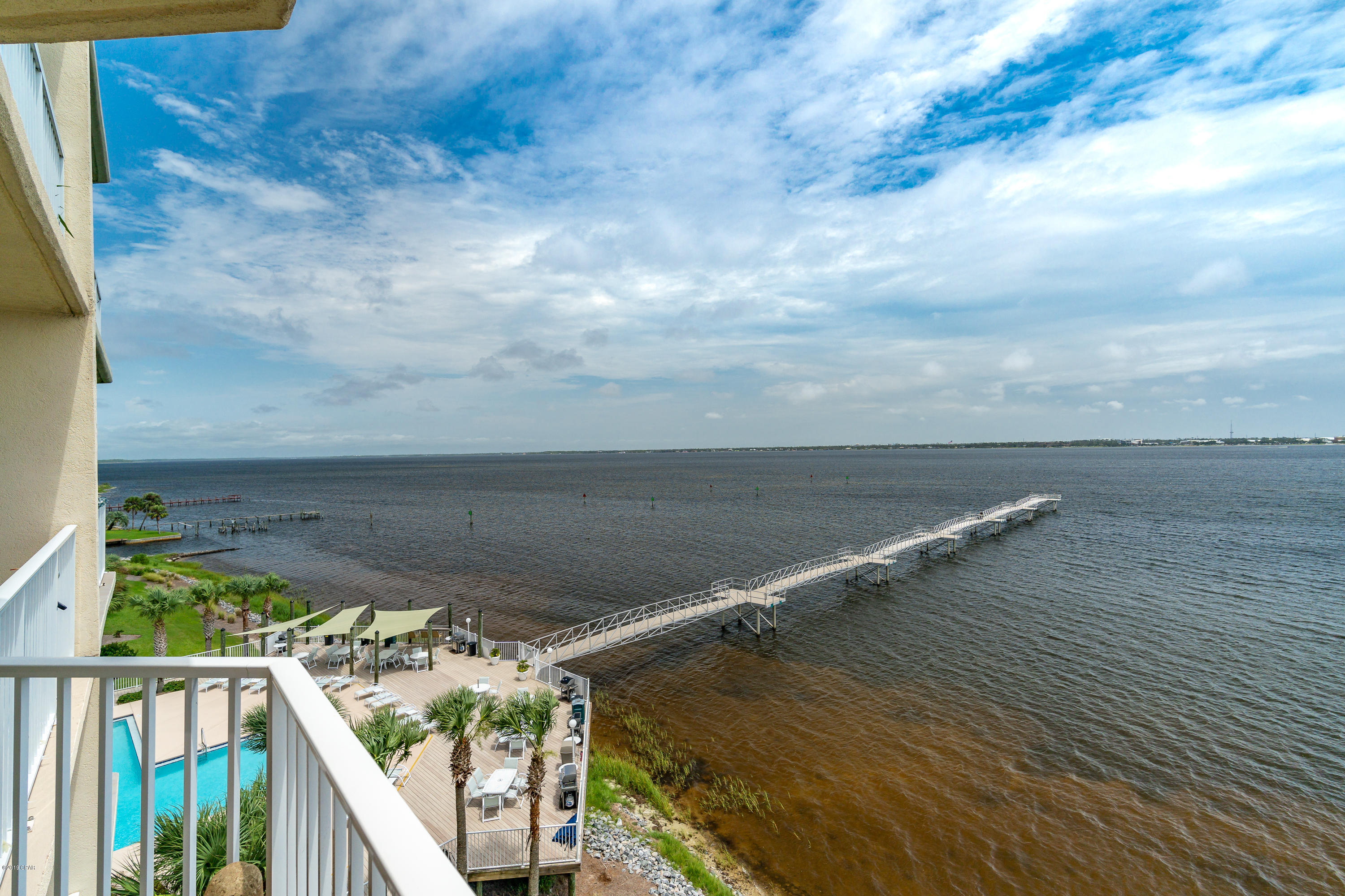 Hibiscus By The Bay - Residential