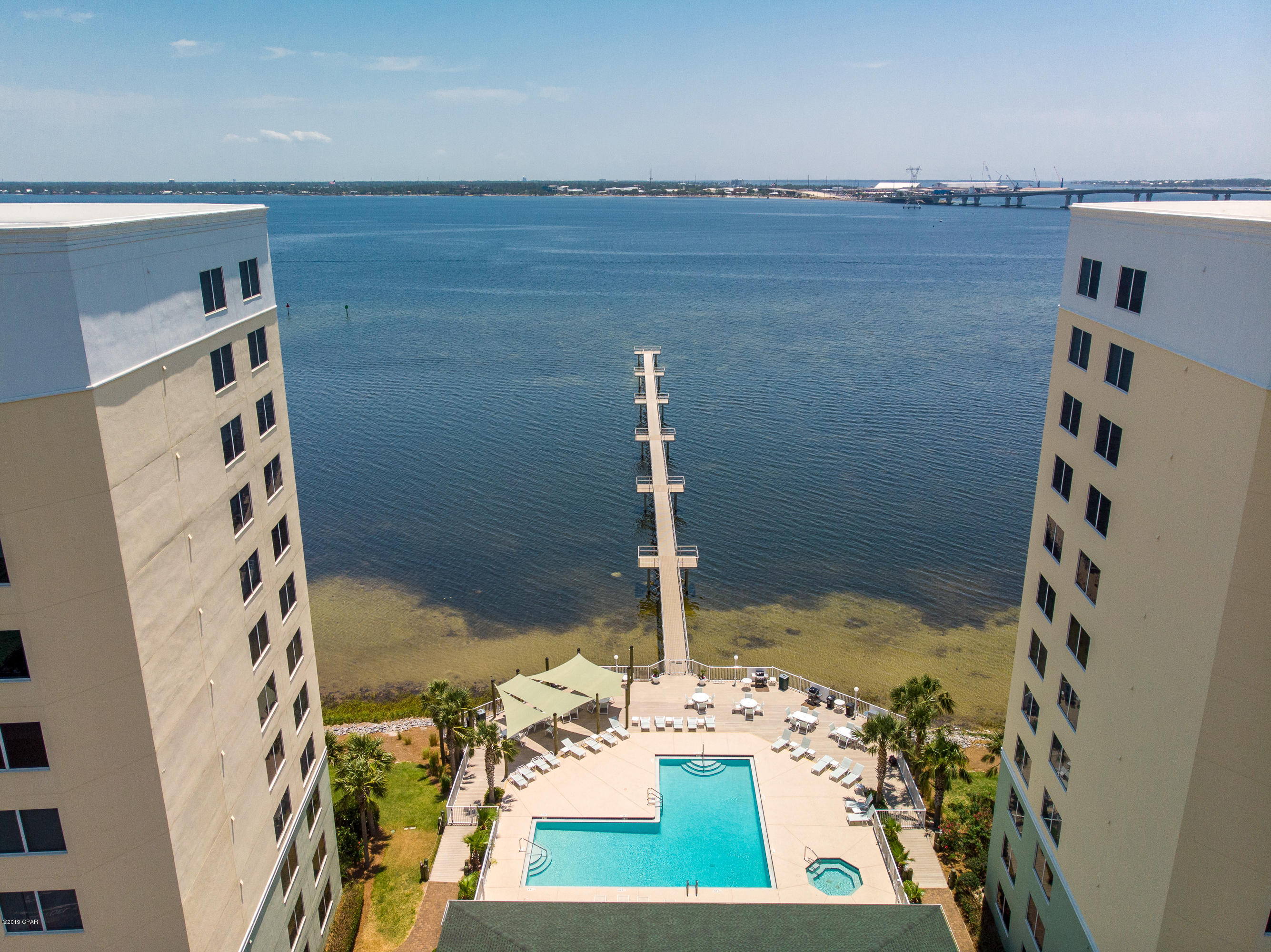 Hibiscus By The Bay - Residential