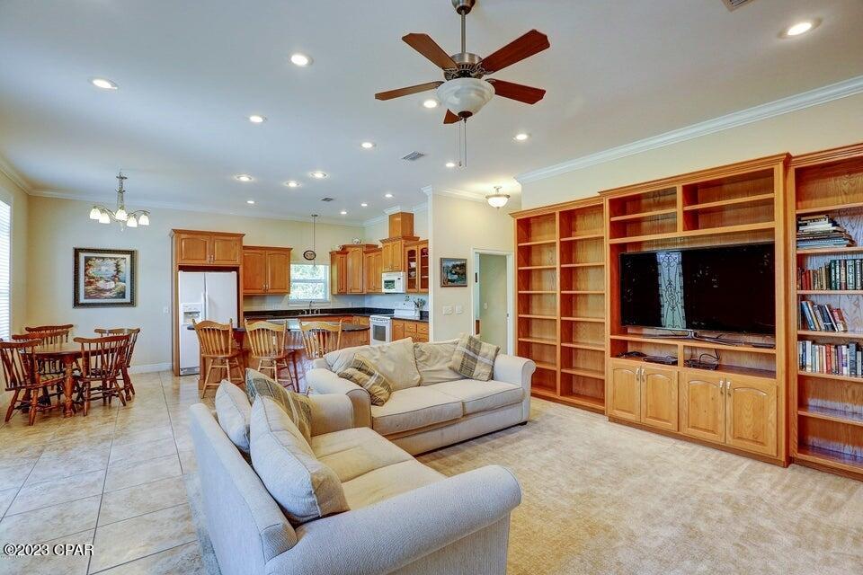 Imperial Oaks - Residential