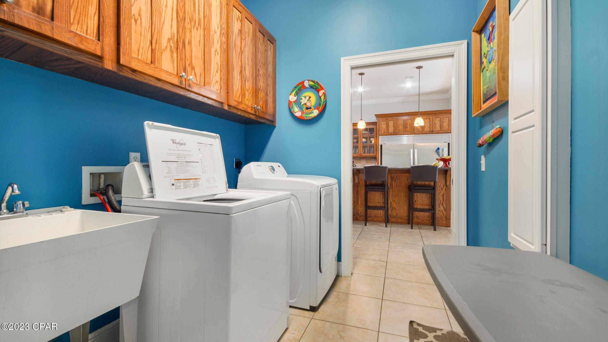 Imperial Oaks - Residential