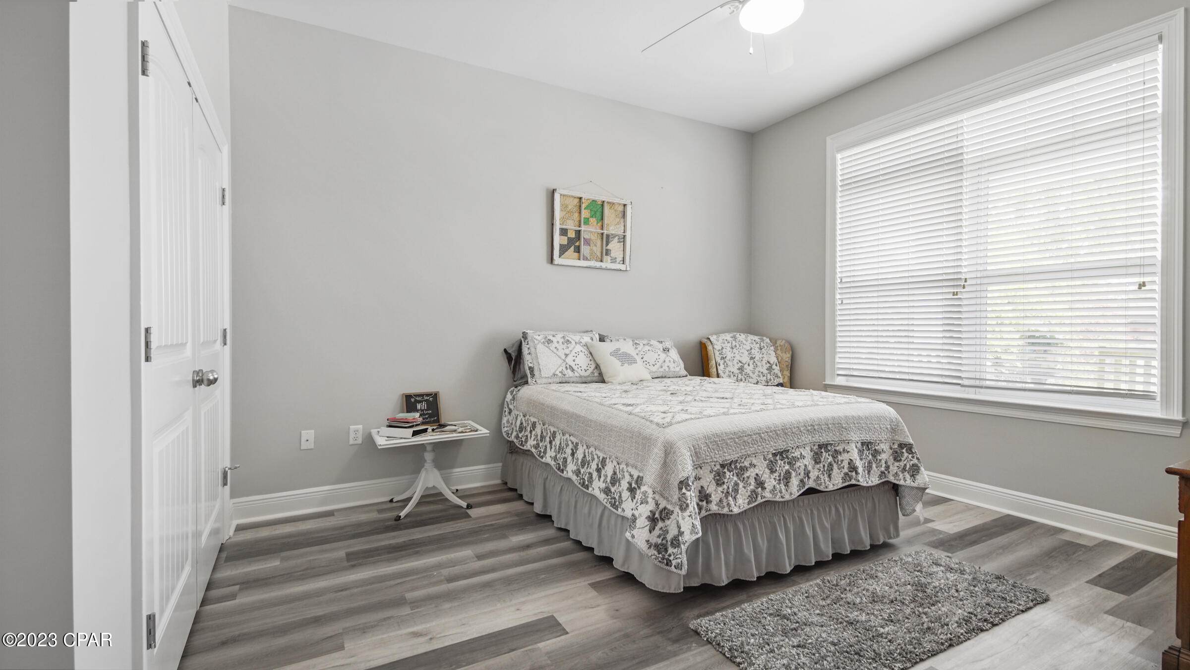 Imperial Oaks - Residential