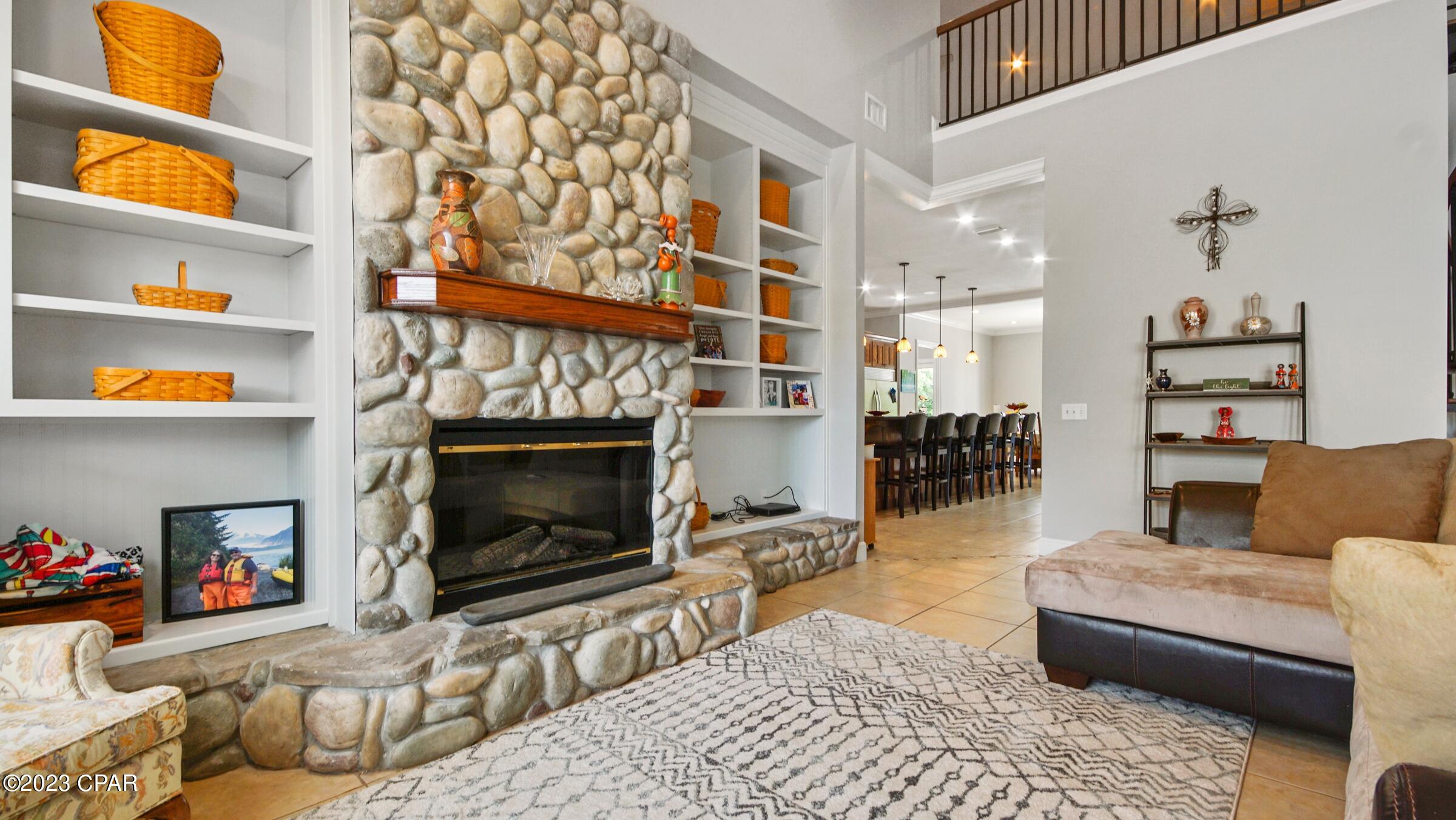 Imperial Oaks - Residential