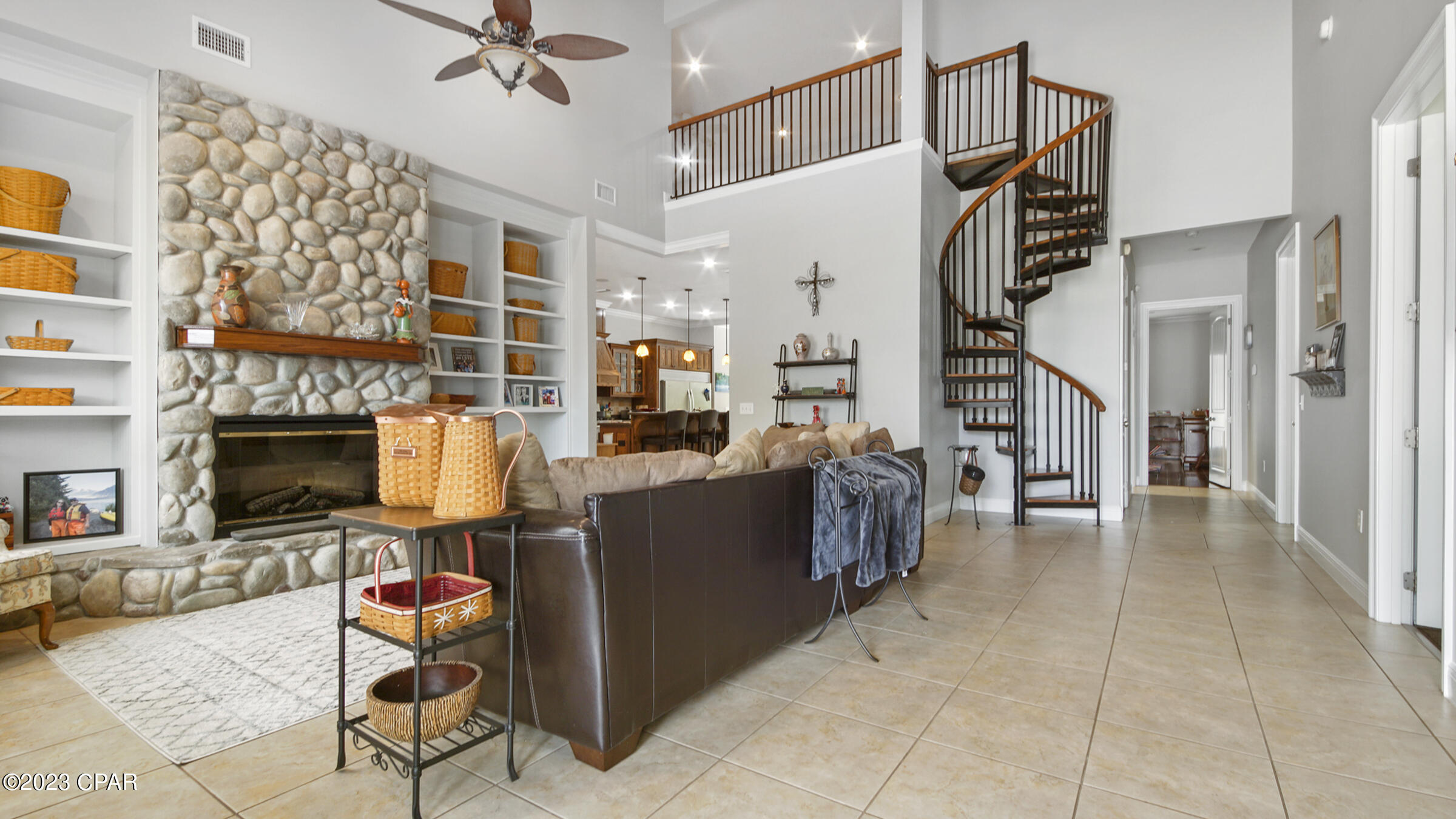 Imperial Oaks - Residential