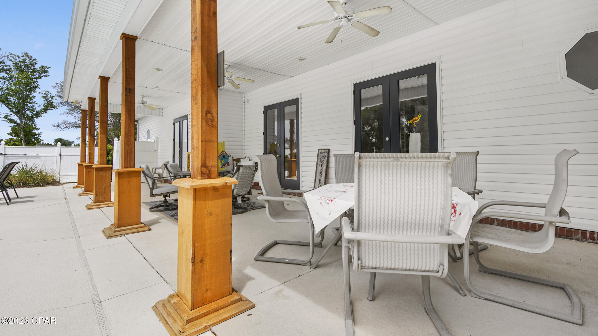 Imperial Oaks - Residential