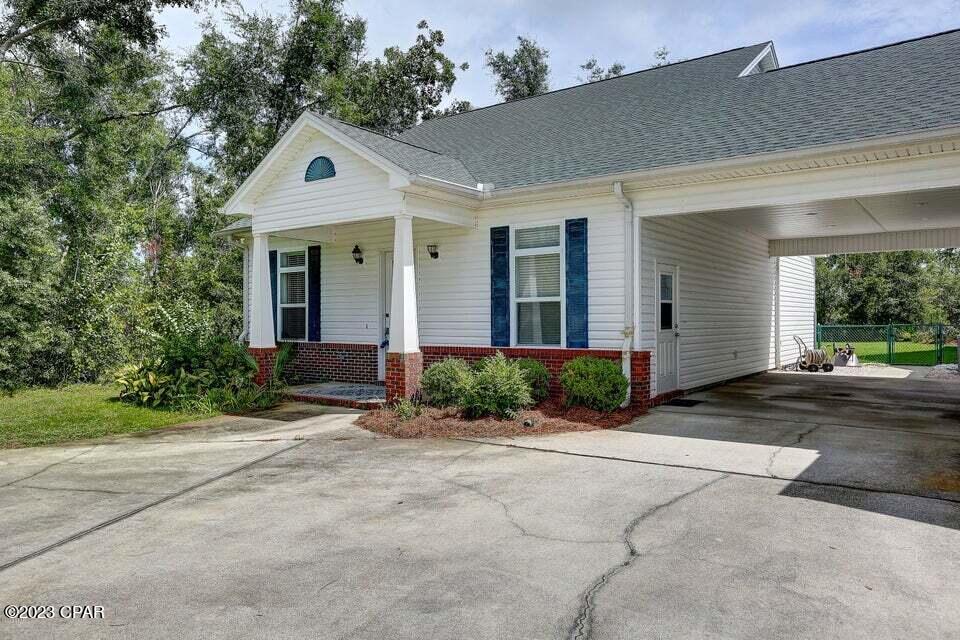 Imperial Oaks - Residential