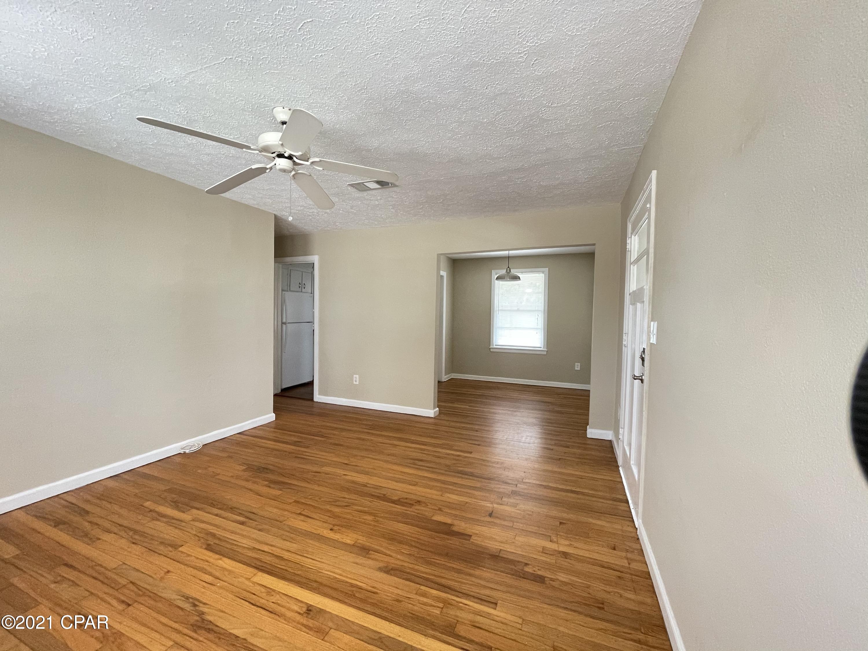 Cove Terrace 2nd Add - Residential