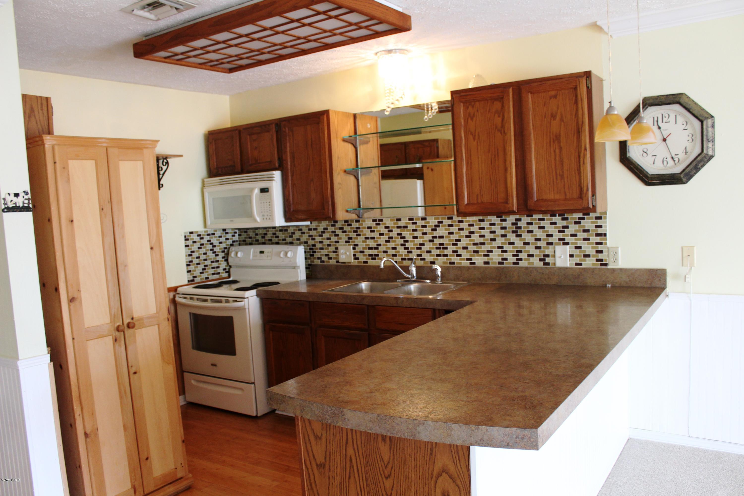 Blue Lagoon - Residential Lease