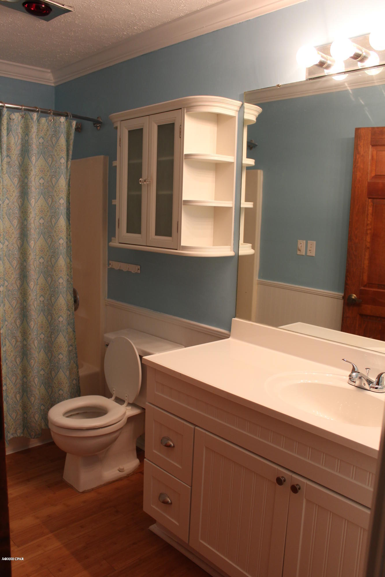 Blue Lagoon - Residential Lease