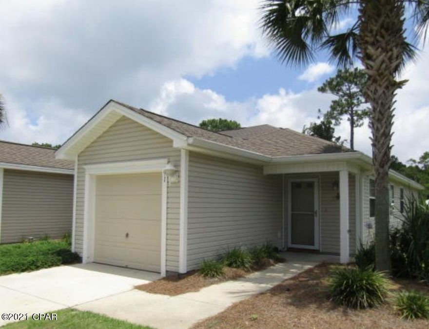 CURRENTLY UNDER CONTRACT, SELLER ACCEPTING BACKUP OFFERS

Townhome located in desirable Palmetto Trace - close to Pier Park - beach - Frank Brown Park - and all the exciting activities in Panama City Beach.  Granite Counters - tile flooring - stainless steel appliances.  California Shelving in the closets. There is a hard wired Cat-5 port next to the TV mount for internet/TV devices.