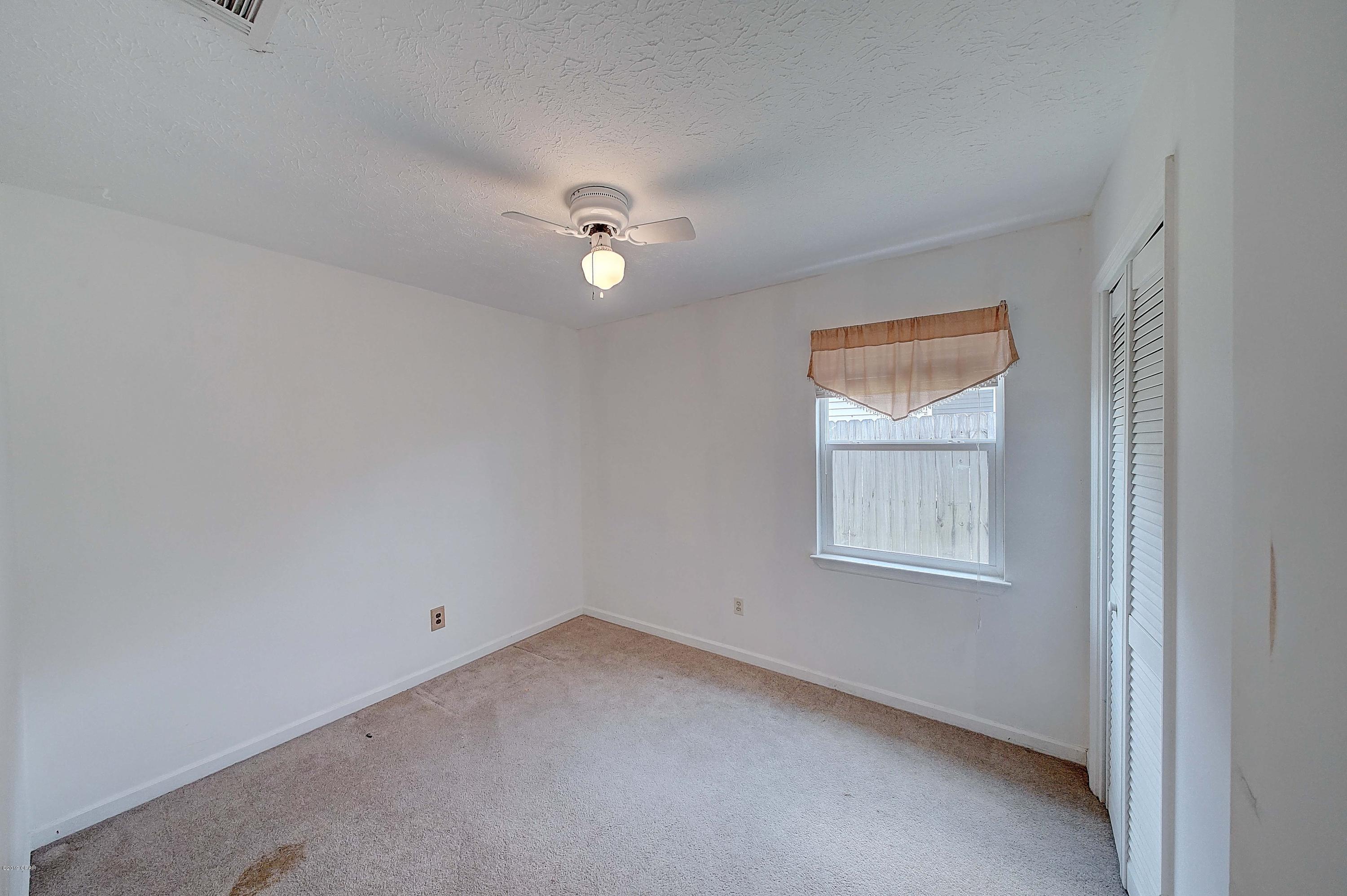 Shadow Bay Unt 3 & 4 - Residential