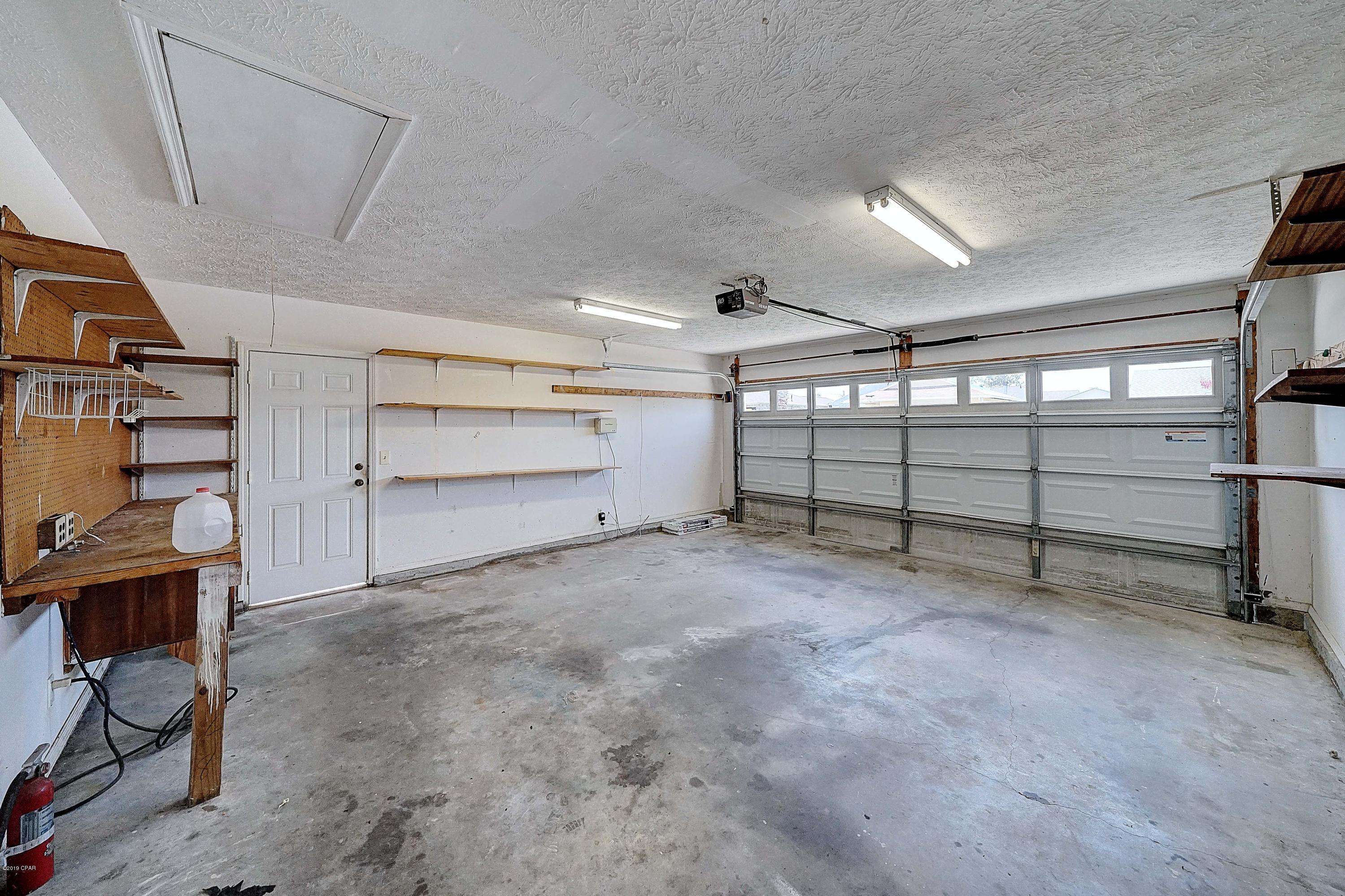 Shadow Bay Unt 3 & 4 - Residential