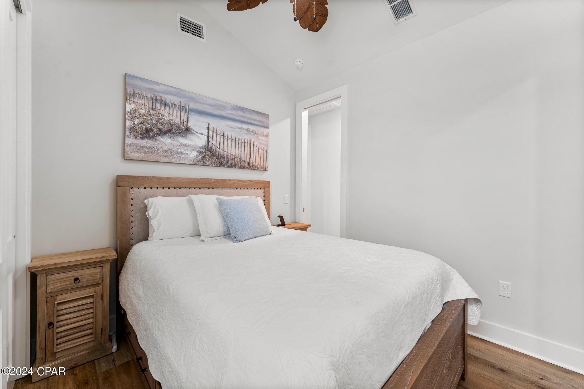 Venture Out Travel Trail - Residential