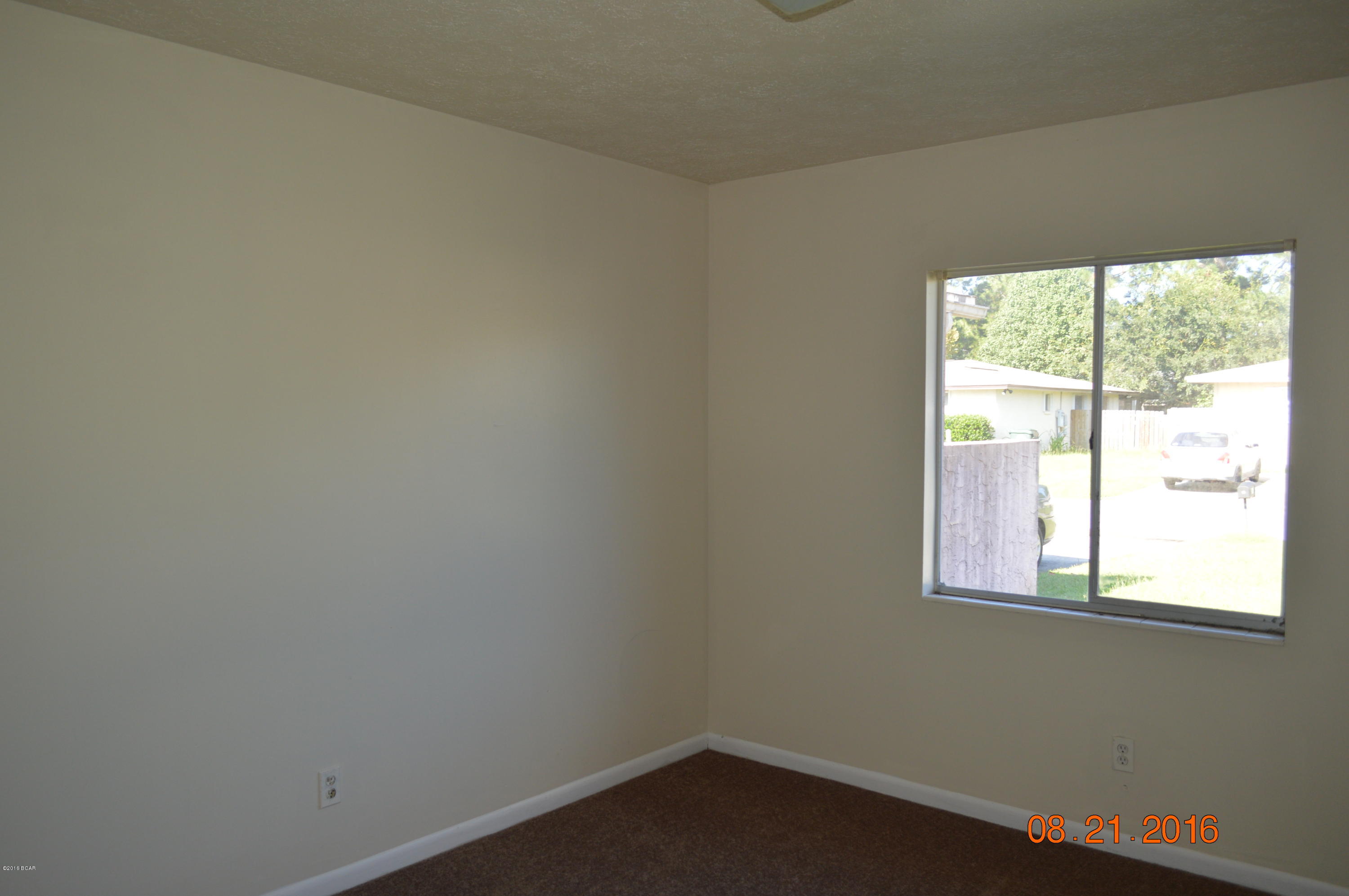 Belaire Estates U-1 - Residential Lease