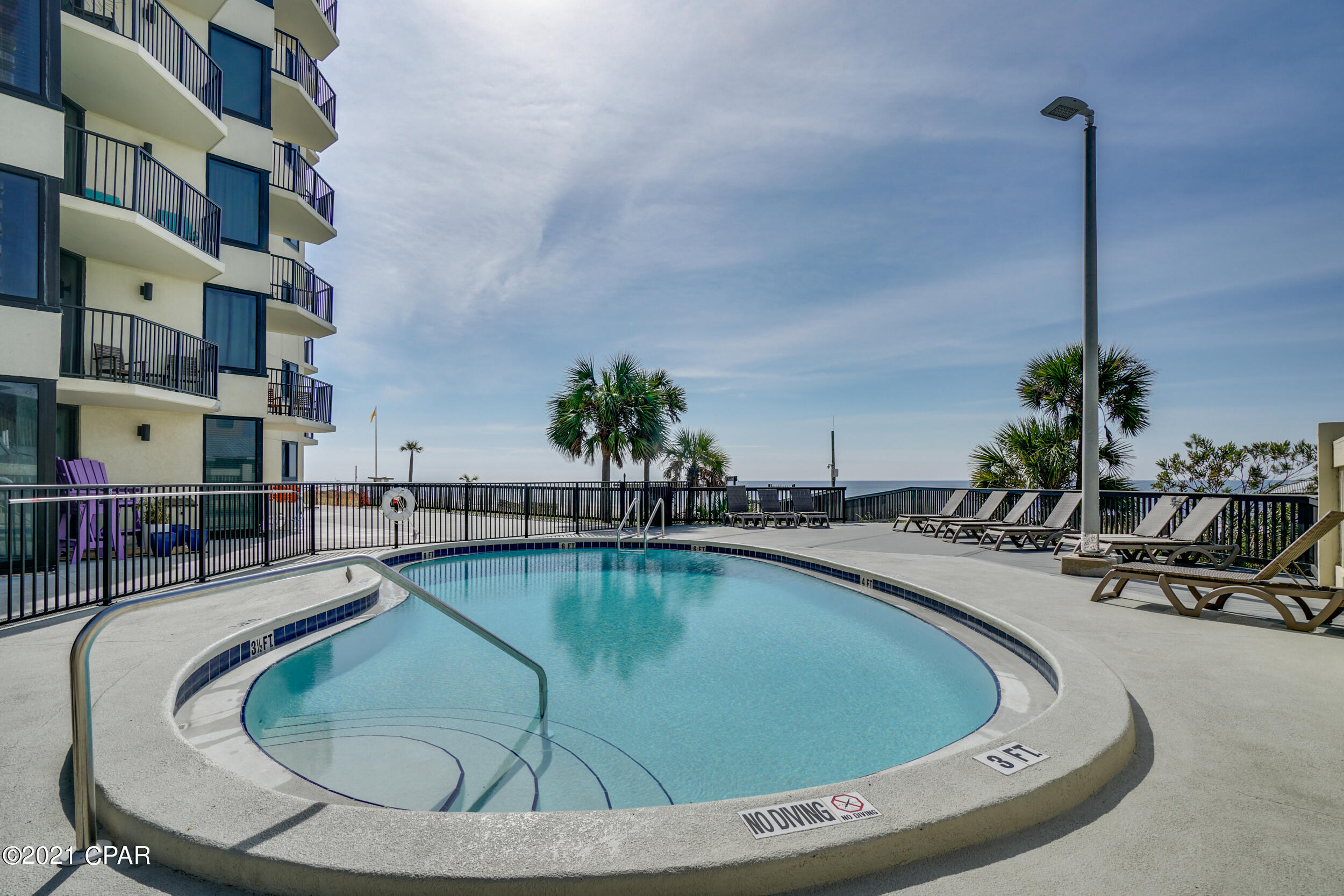 Sunbird Condo - Residential