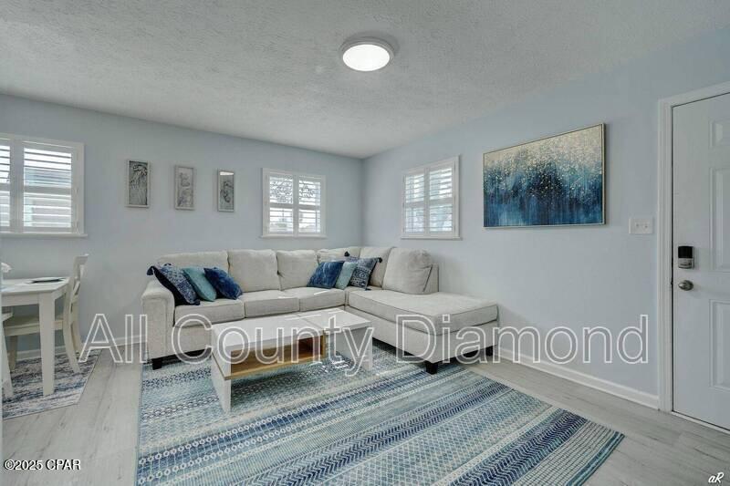 [No Recorded Subdiv] - Residential Lease