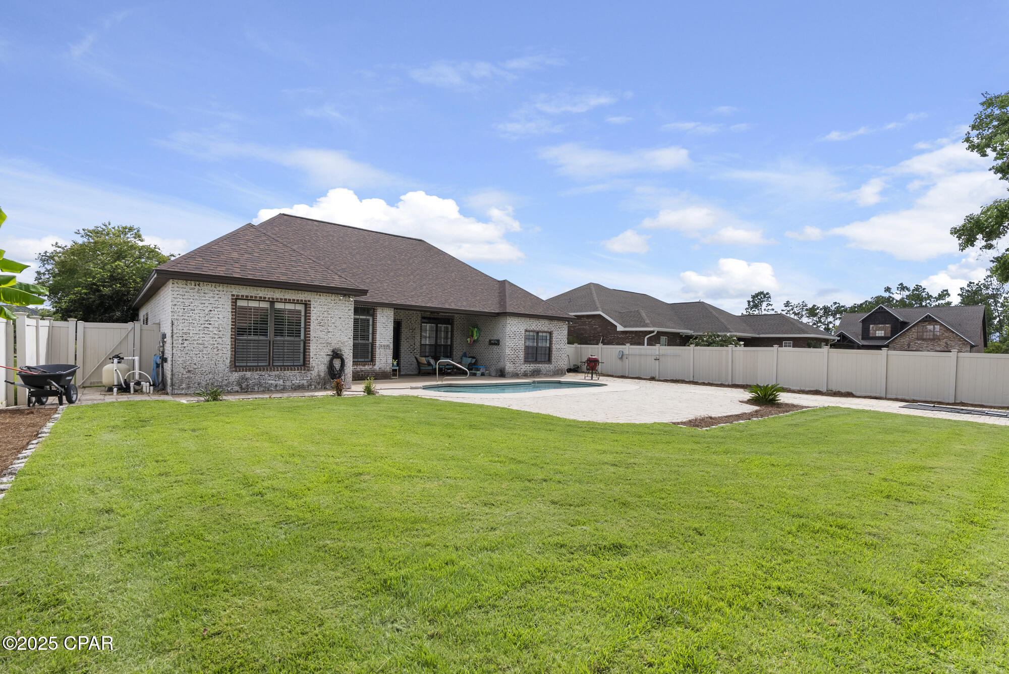 Hawks Landing - Residential