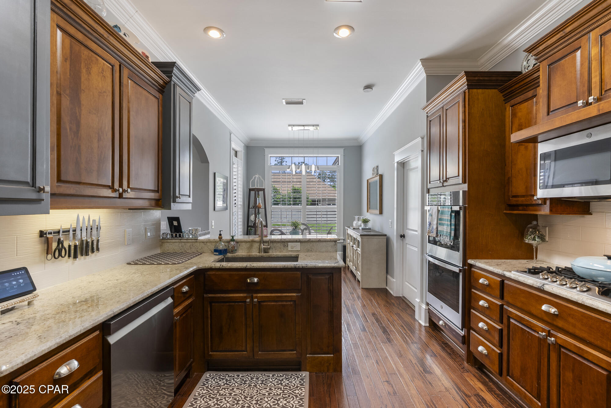 Hawks Landing - Residential