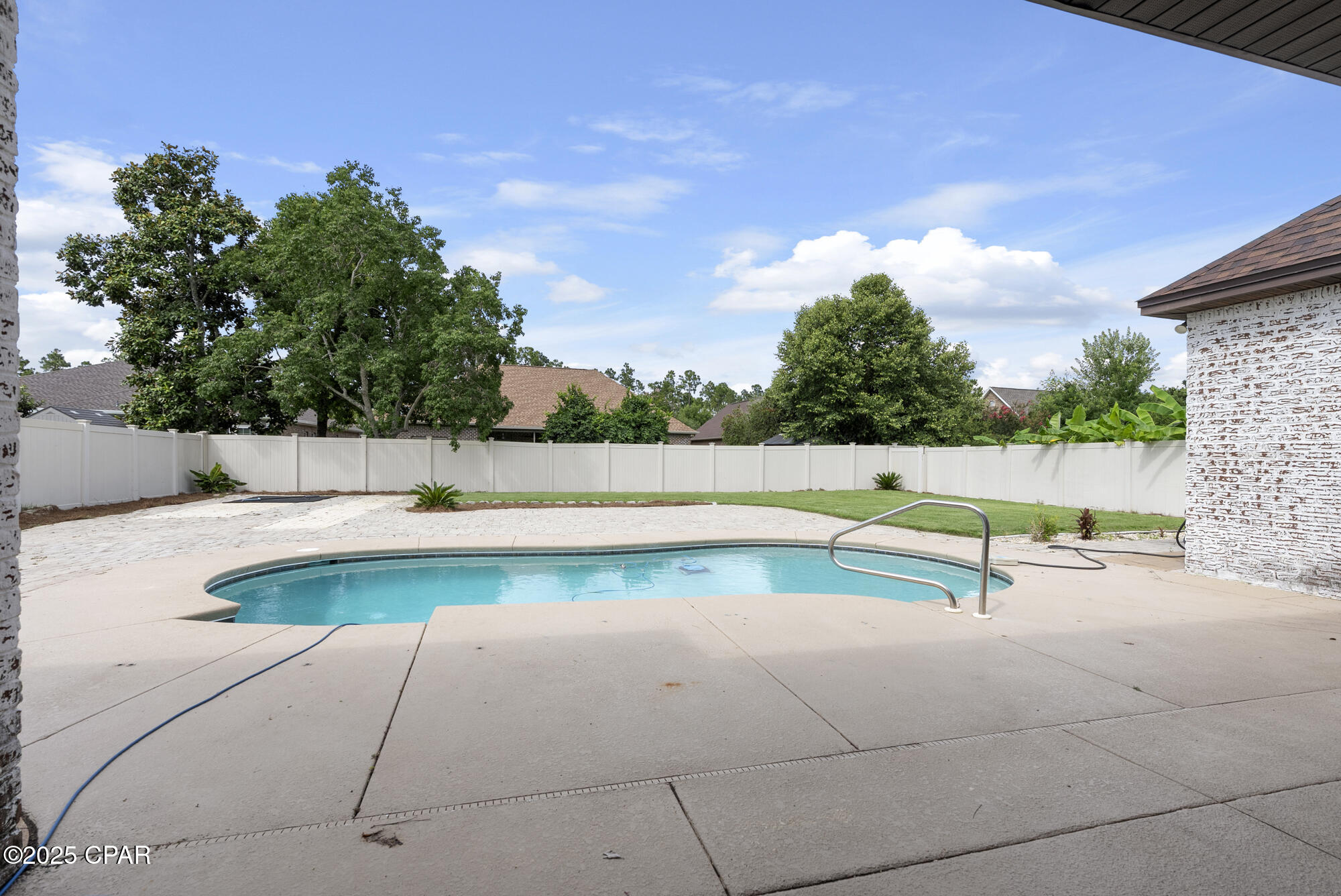 Hawks Landing - Residential