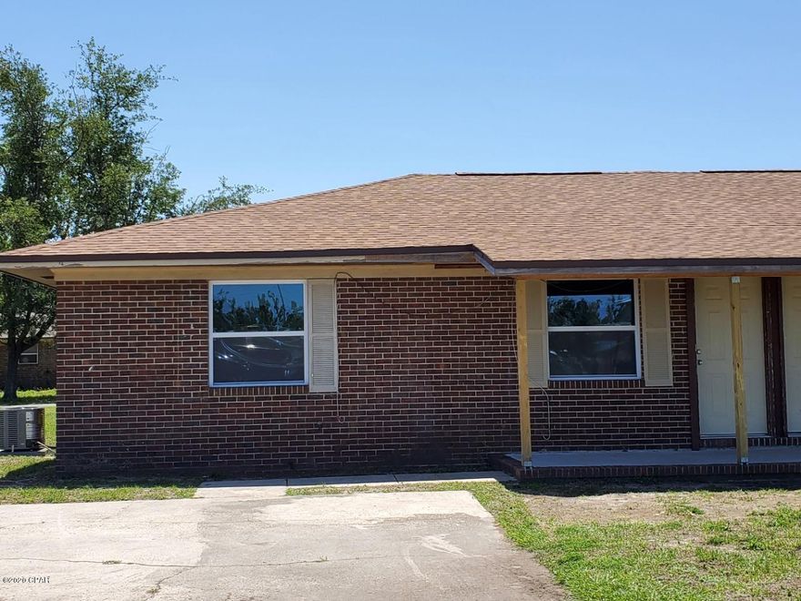 Just Remodeled. 2 BR/1 Bath. Inside laundry with w/d hook-up. Close to Gulf Coast College and FSU and convenient to the beach. Just repainted, new luxury vinyl plank floor, new appliances. Lawn care included Must See!